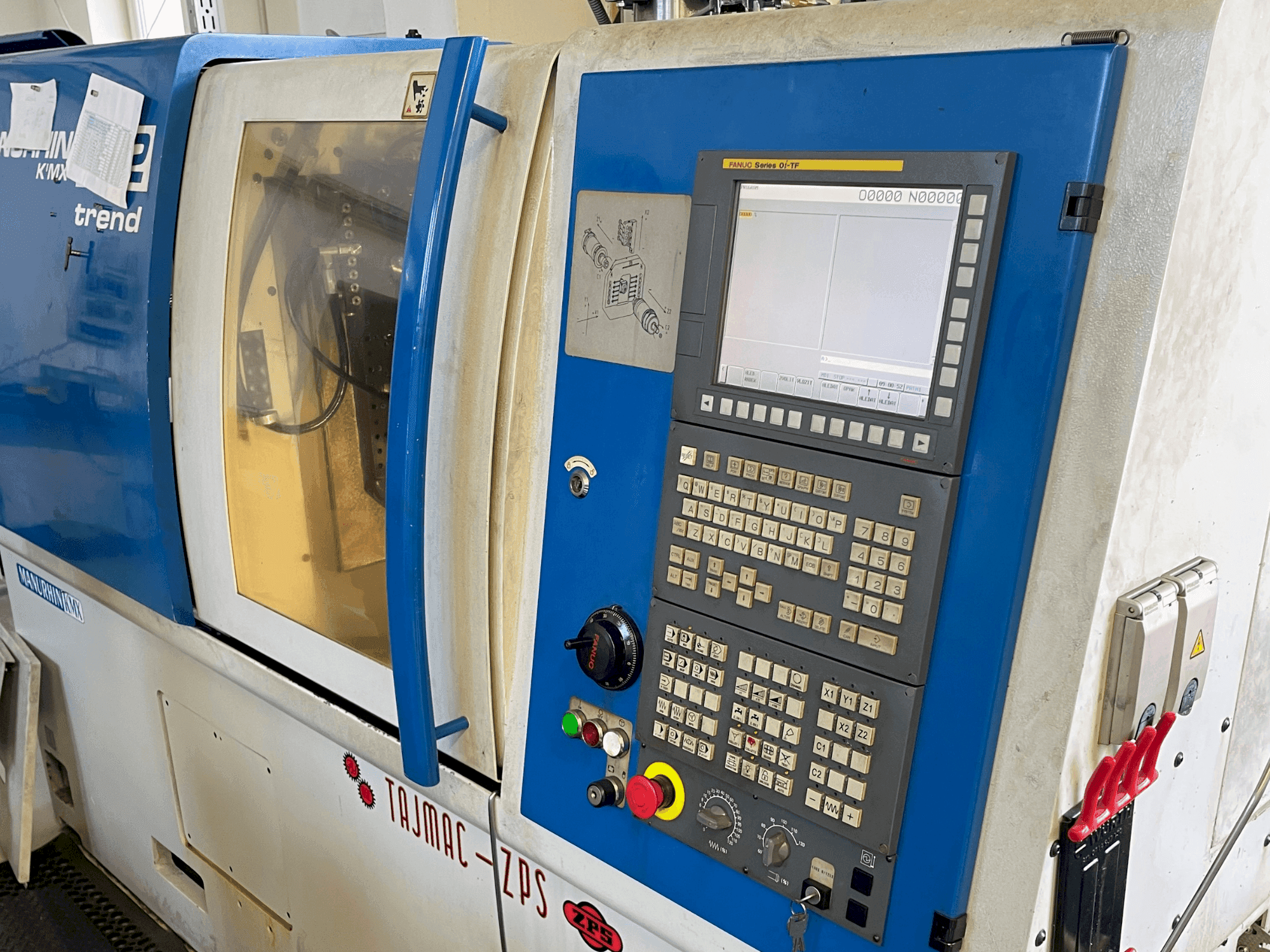 Front view of Manurhin K'MX 532 TREND machine