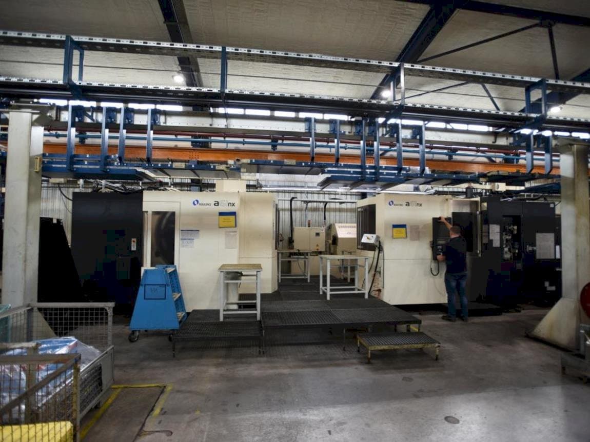 Front view of Makino a61nx Pro 6 machine