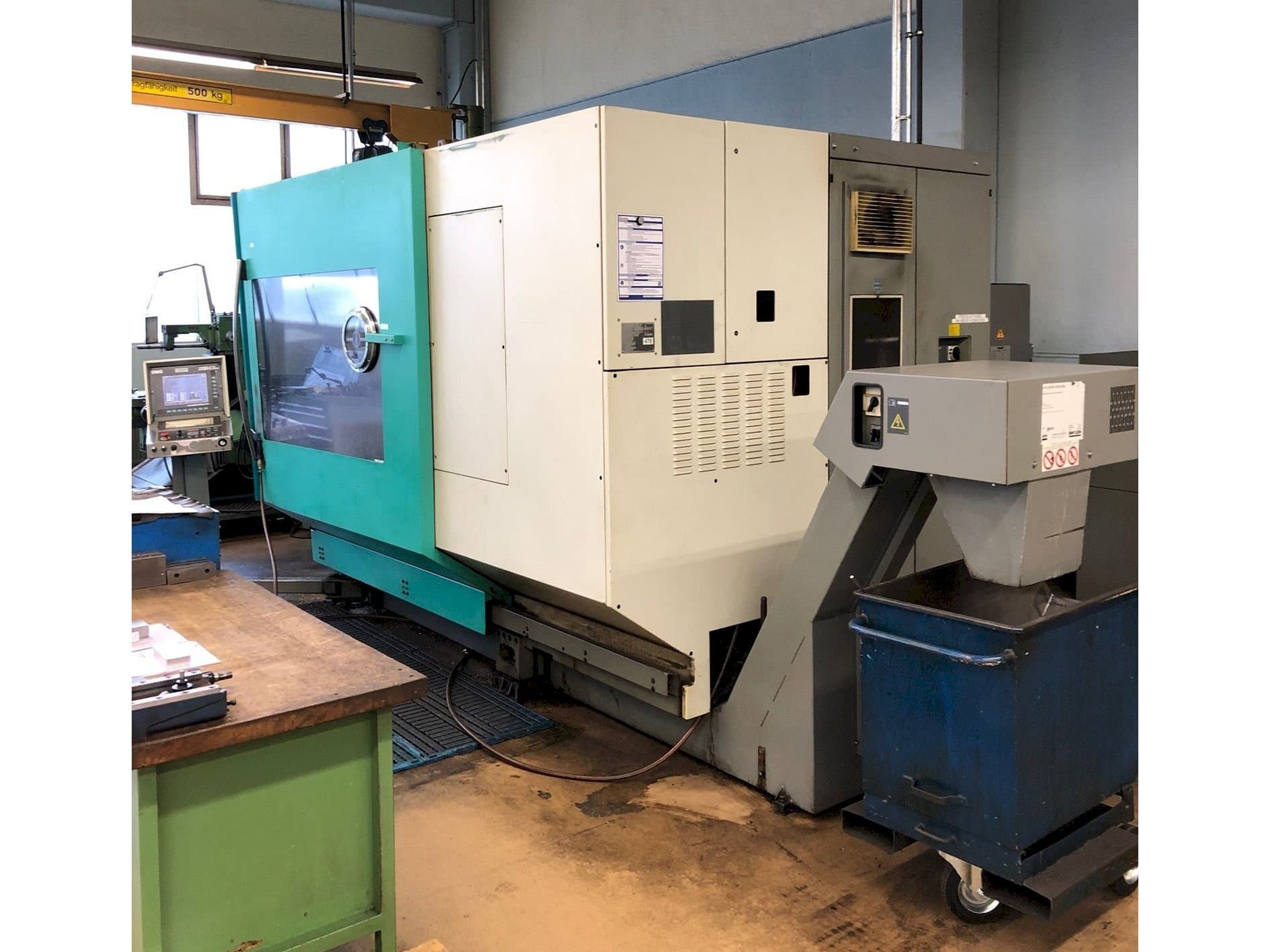 Front view of DECKEL MAHO Dmu80p  machine