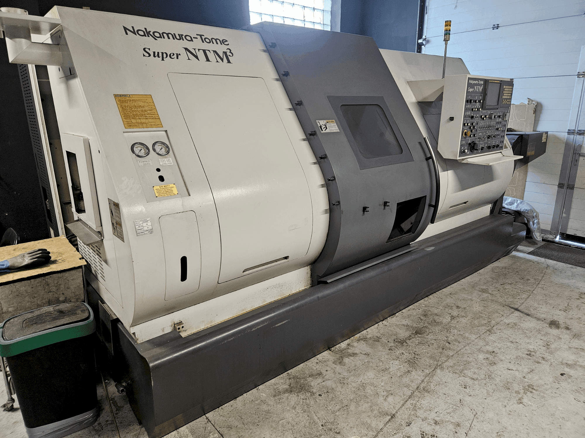 Front view of NAKAMURA-TOME Super NTM3  machine