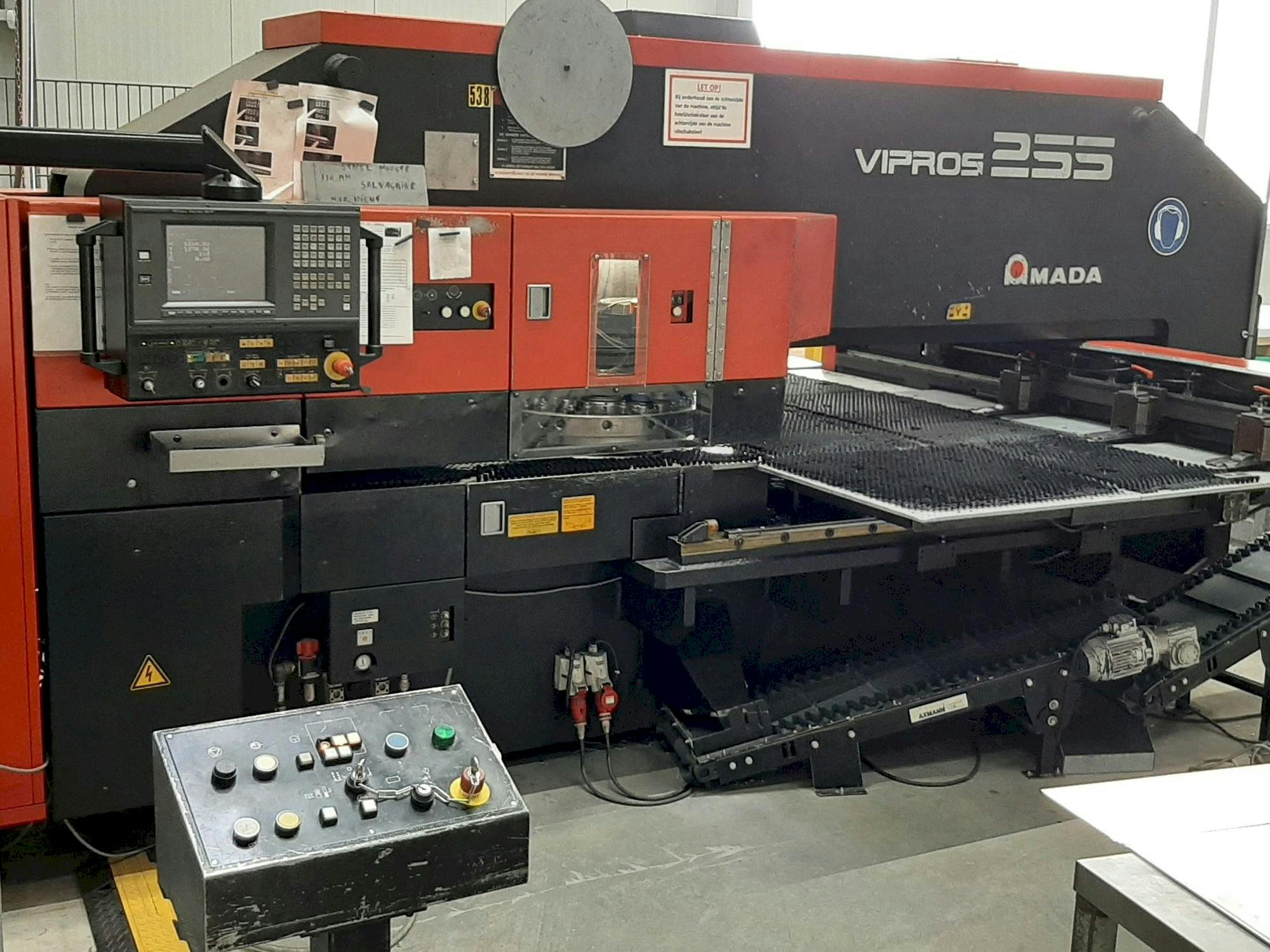 Front view of AMADA VIPROS 255  machine