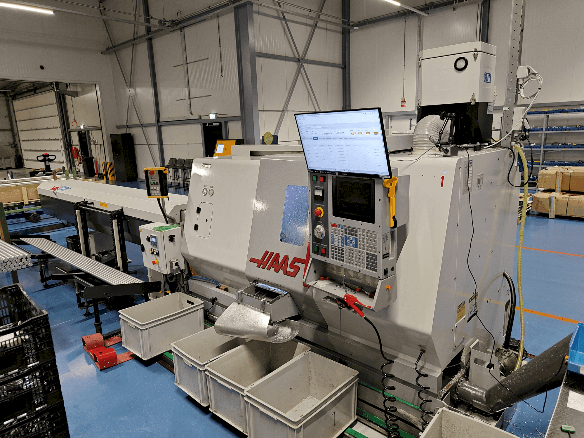 Front view of HAAS TL-15HE machine
