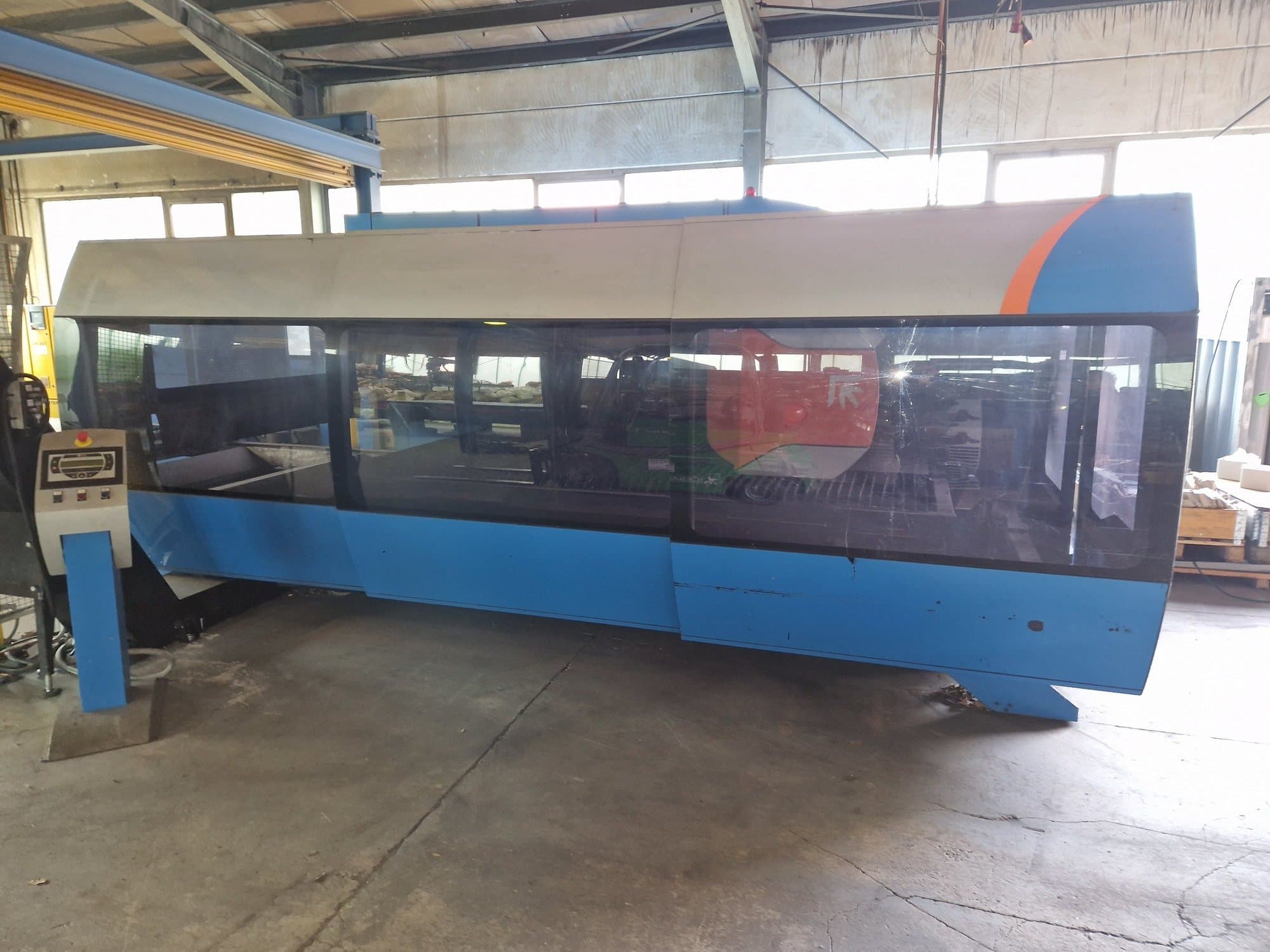 Front view of Prima Power CP 4000 Zaphiro  machine