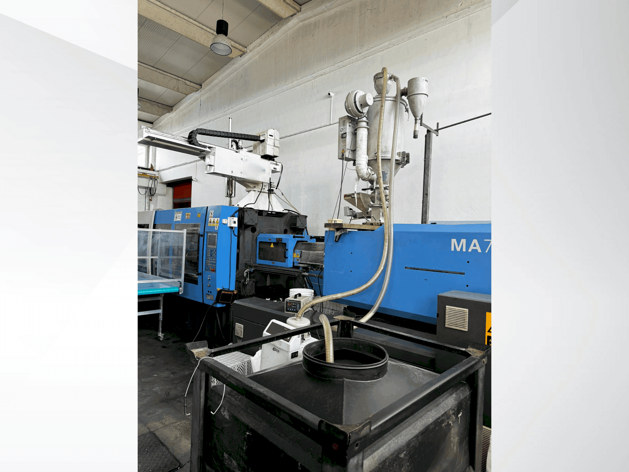 Front view of HAITIAN MA 7000/6800  machine