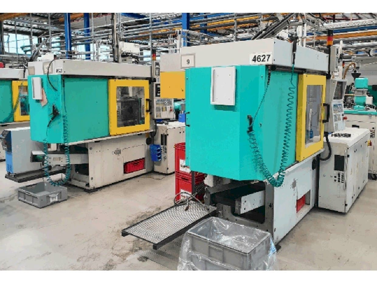 Left side view of Arburg 320 C 600-250 machine