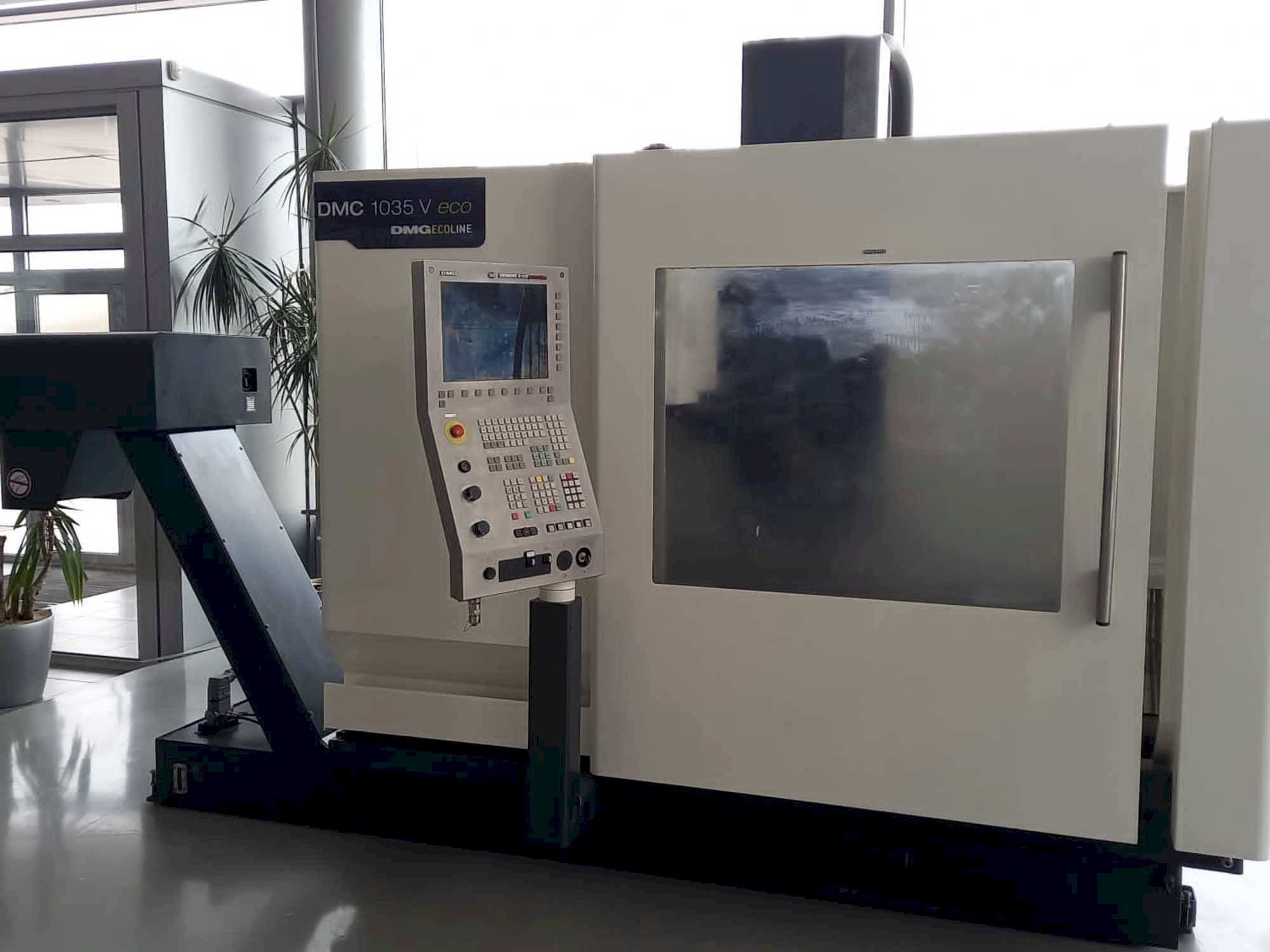 Front view of DMG DMC 1035 V eco  machine