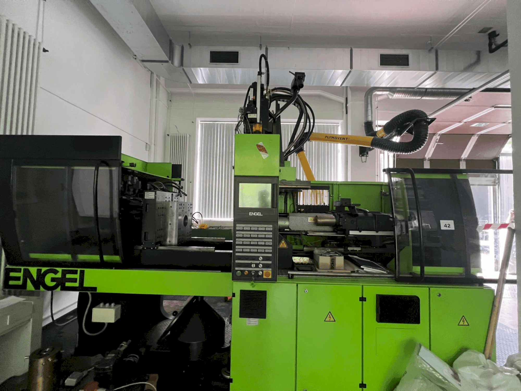 Front view of Engel Victory 300H 80V/80 Combi  machine