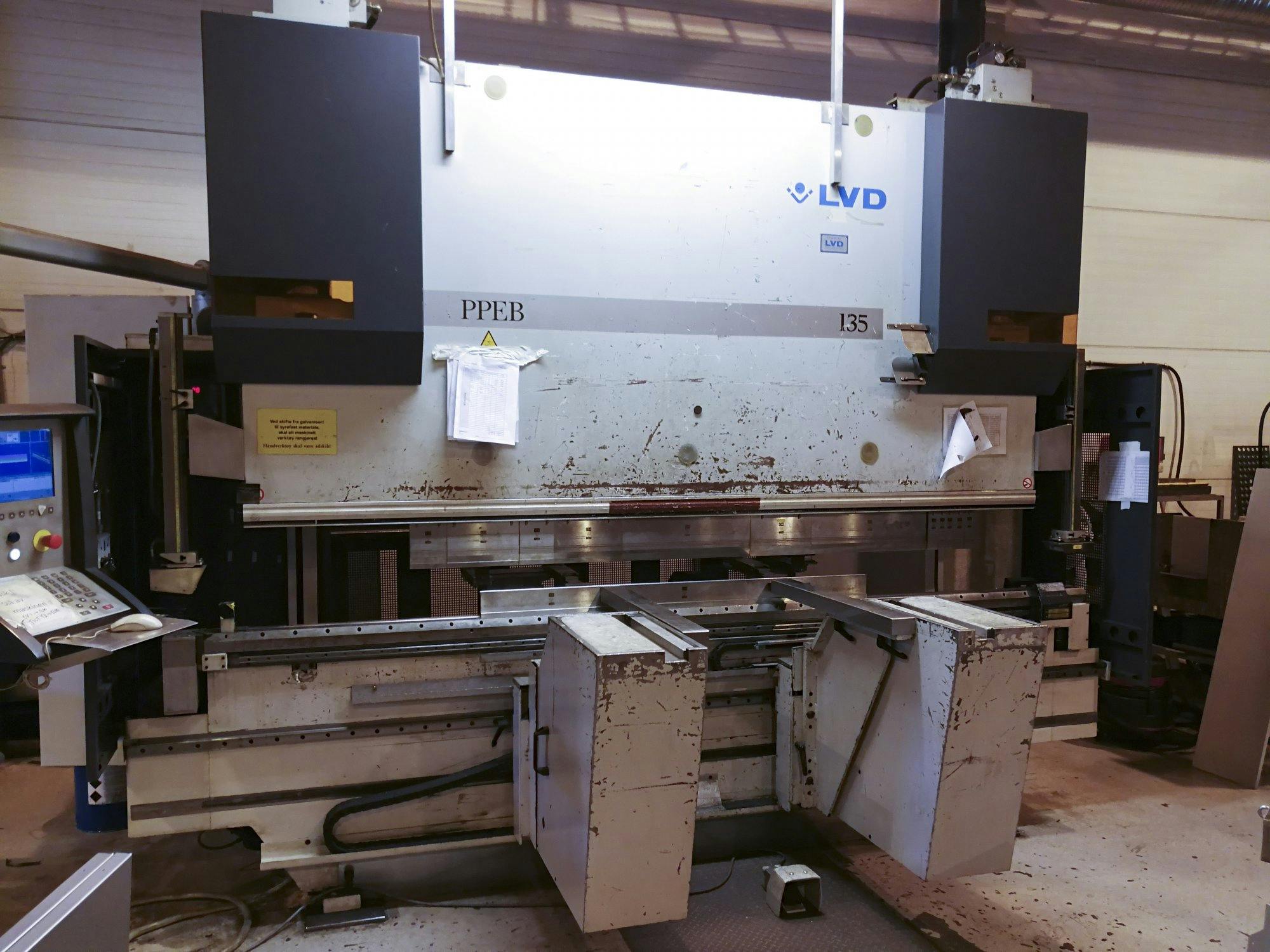 Front view of LVD PPEB 135/30 Machine