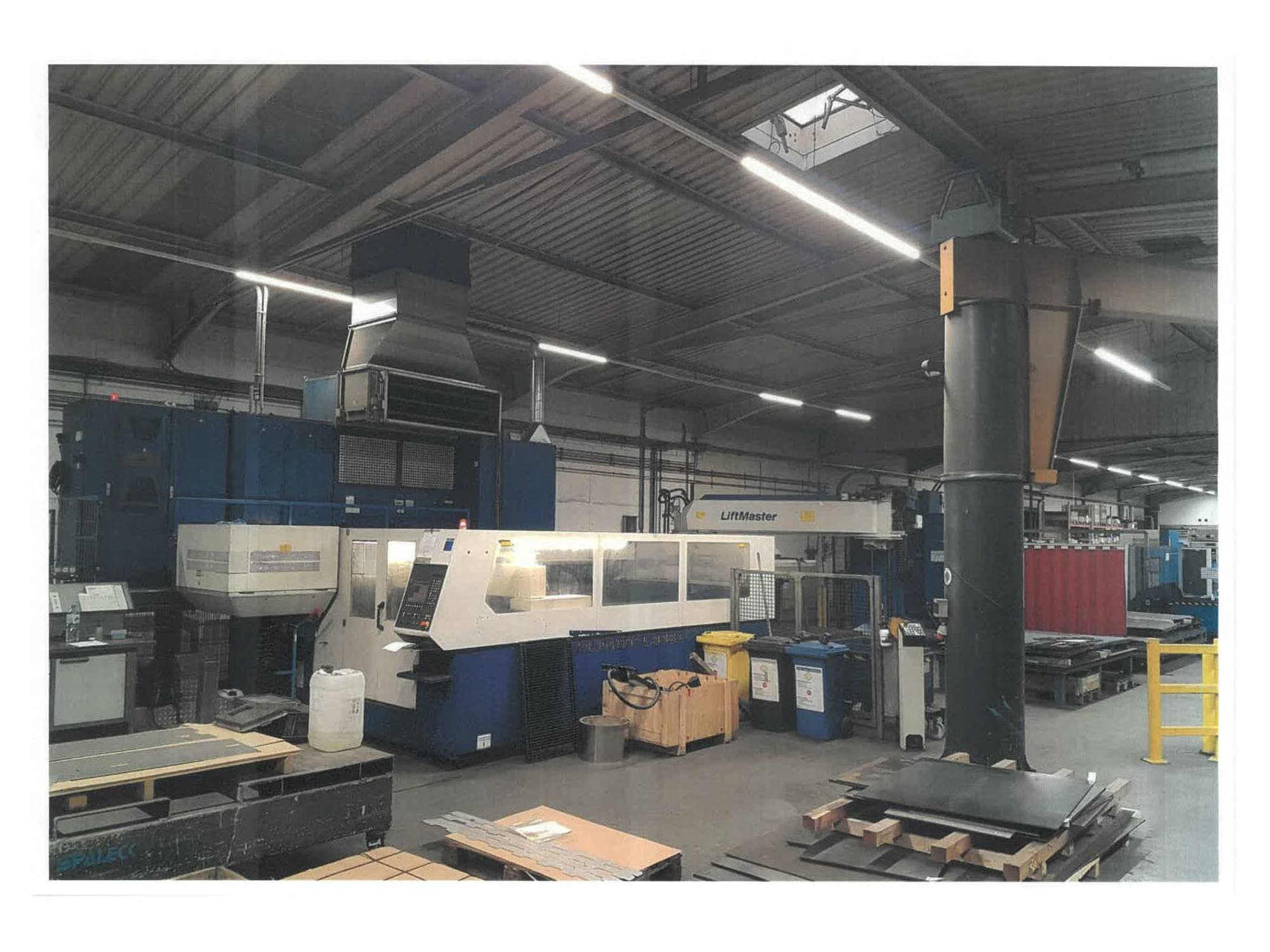 Front view of TRUMPF Laser 30/30 machine