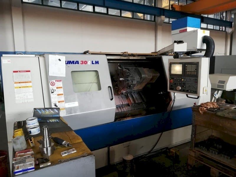 Front view of Doosan PUMA 300 LMB machine