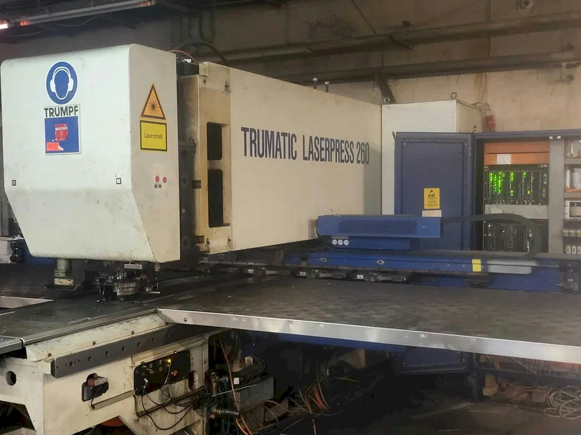 Front view of Trumpf Trumatic 260  machine