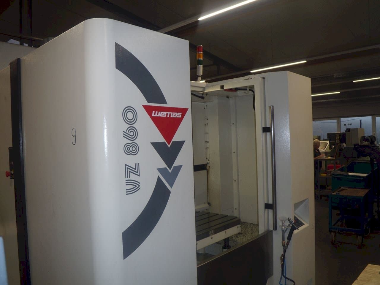 Front view of WEMAS VZ 860 APC machine