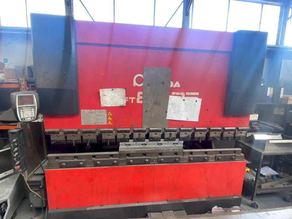 Front view of AMADA HFT 80 25 machine