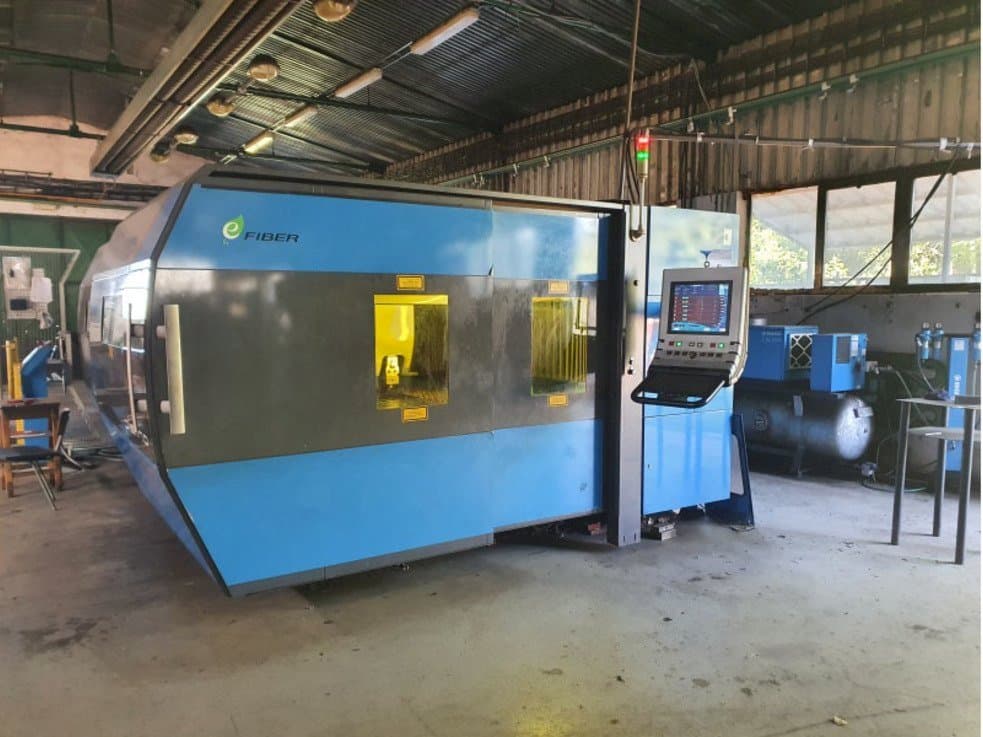 Front view of Prima Power Platino Fiber machine
