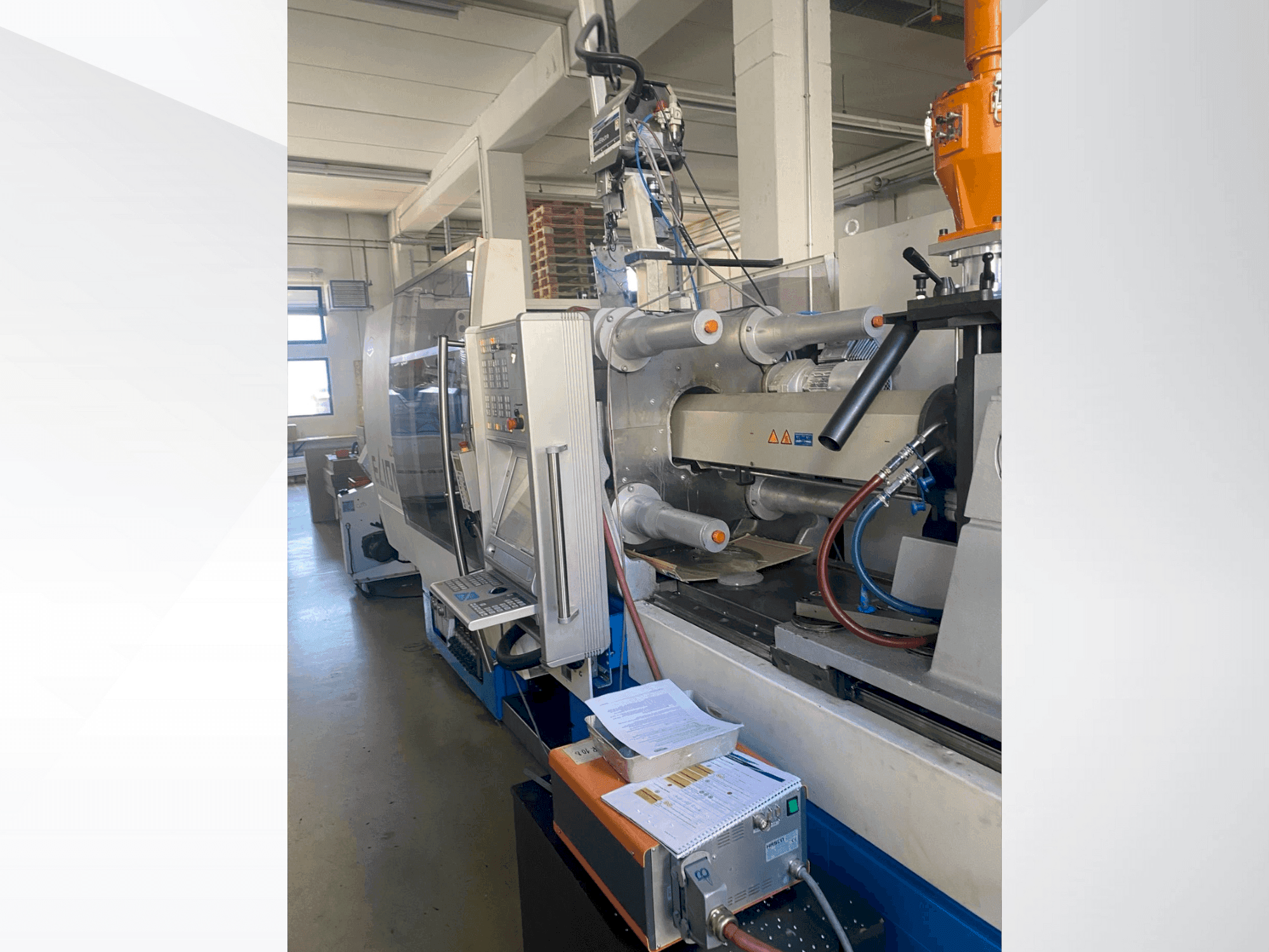 Front view of Netstal ELION 1200-530 PM  machine