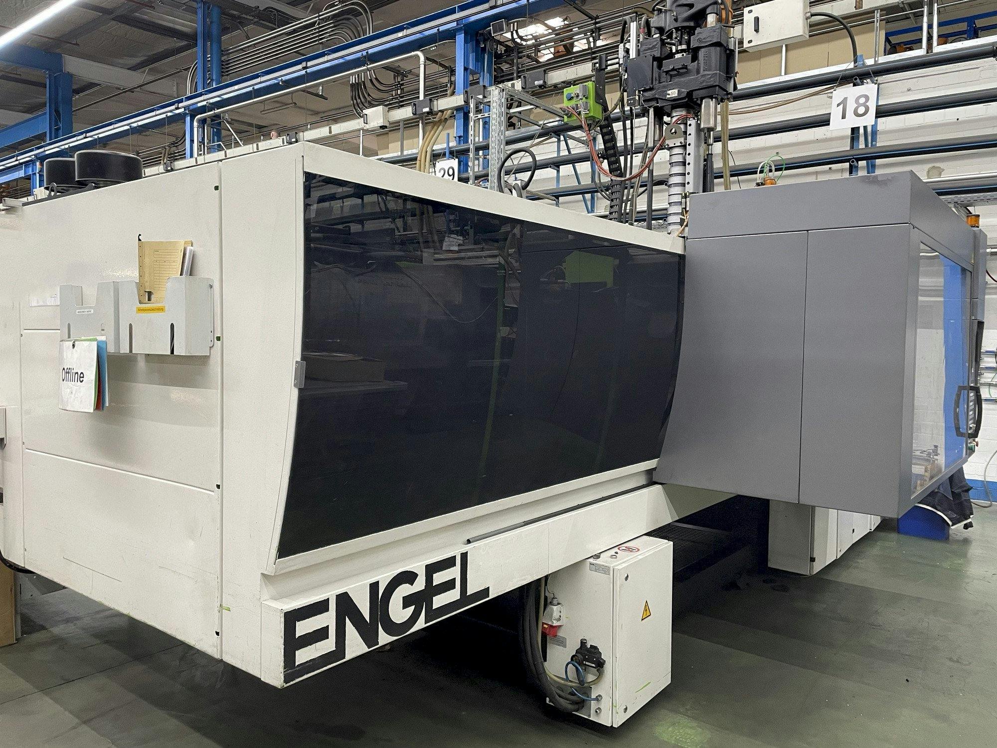 Front view of ENGEL VICTORY 1350H500V/350 Combi  machine