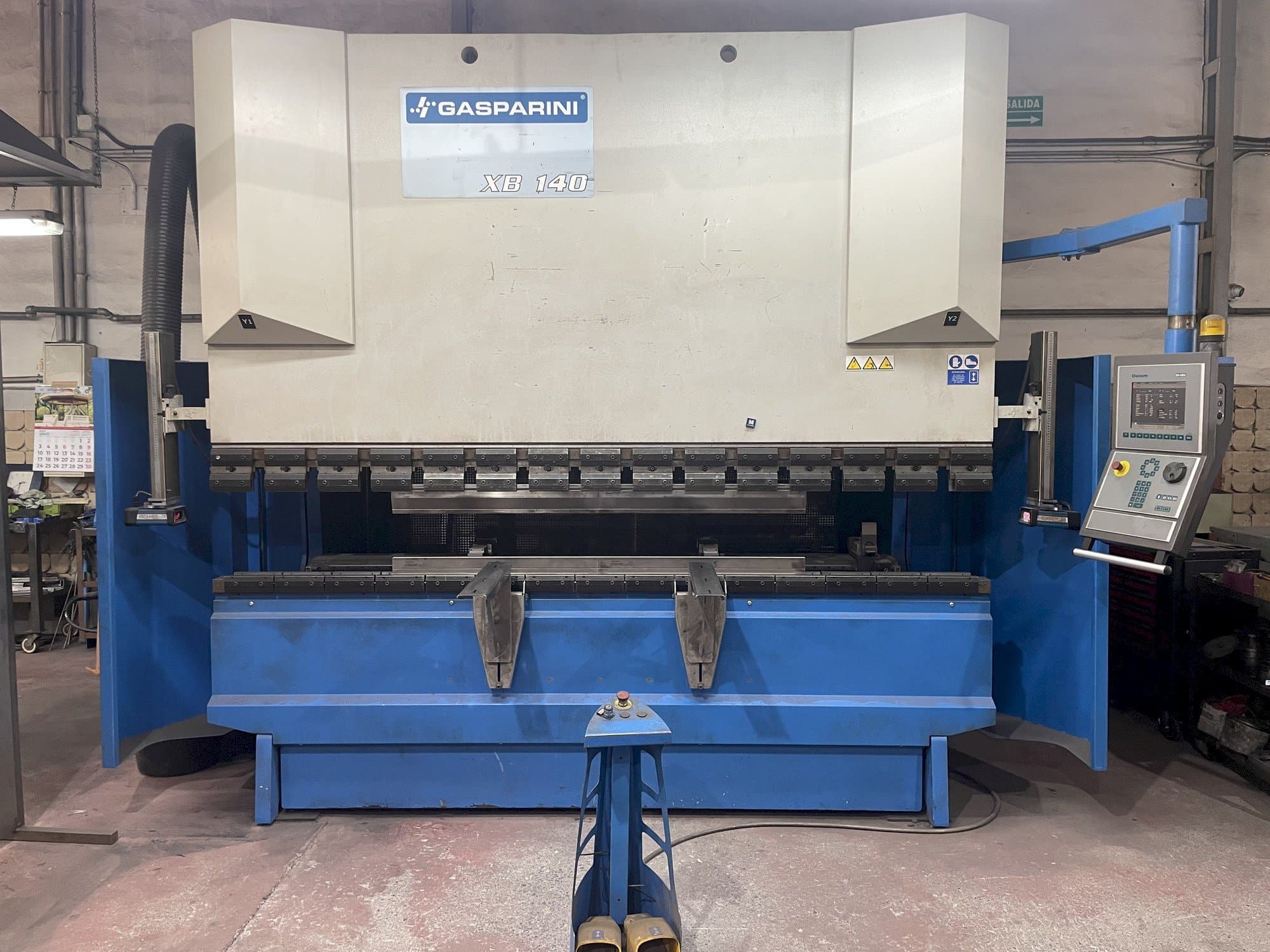 Front view of GASPARINI X-BASIC 140/3000 machine