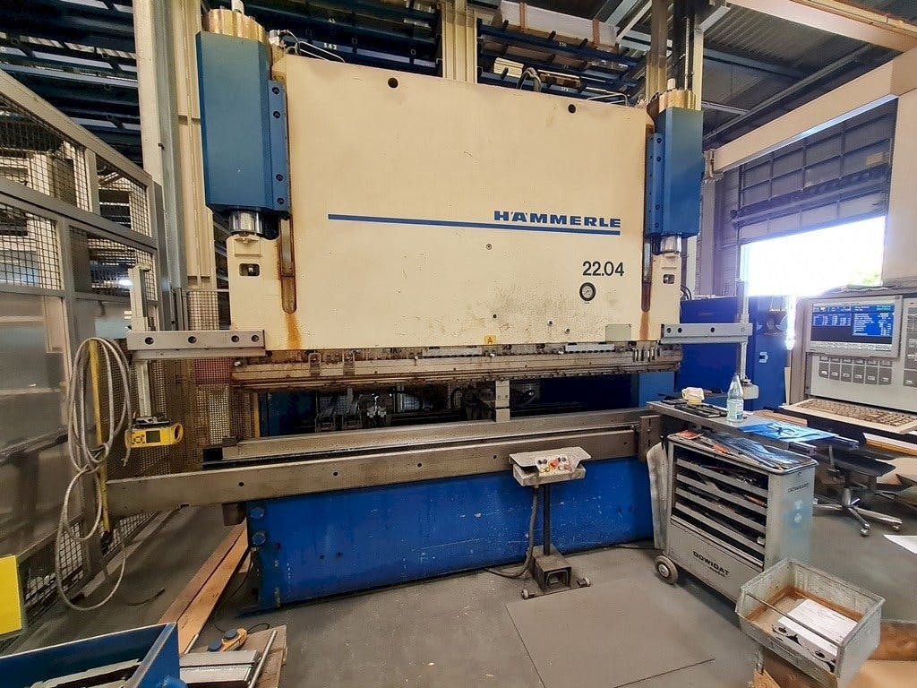 Front view of HAMMERLE AP 200-3100  machine