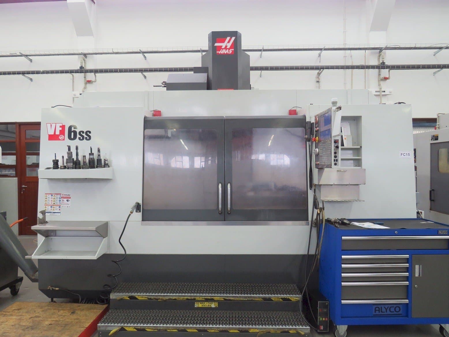 Front view of HAAS VF-6SS machine