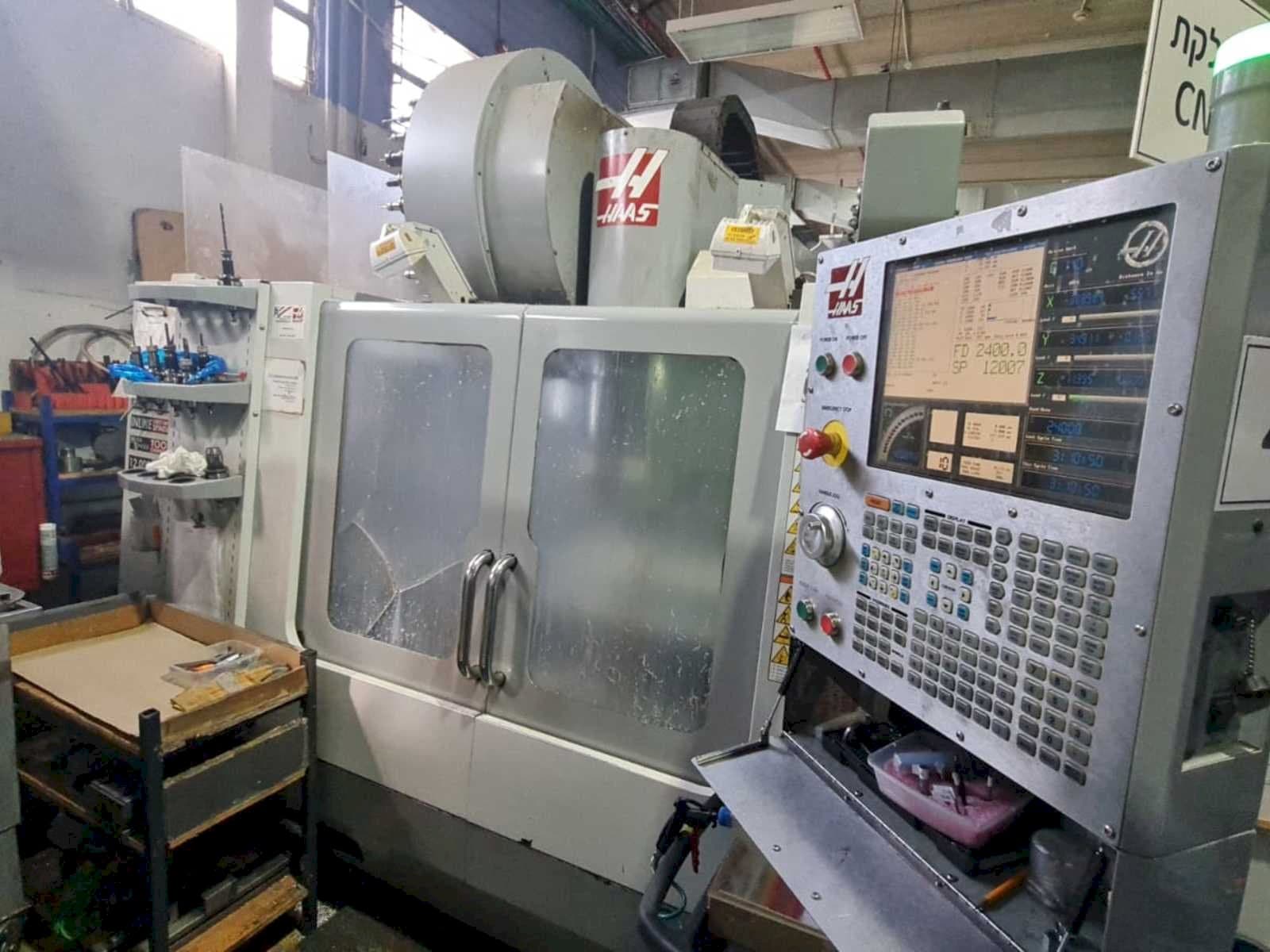 Front view of HAAS VF-3SS  machine