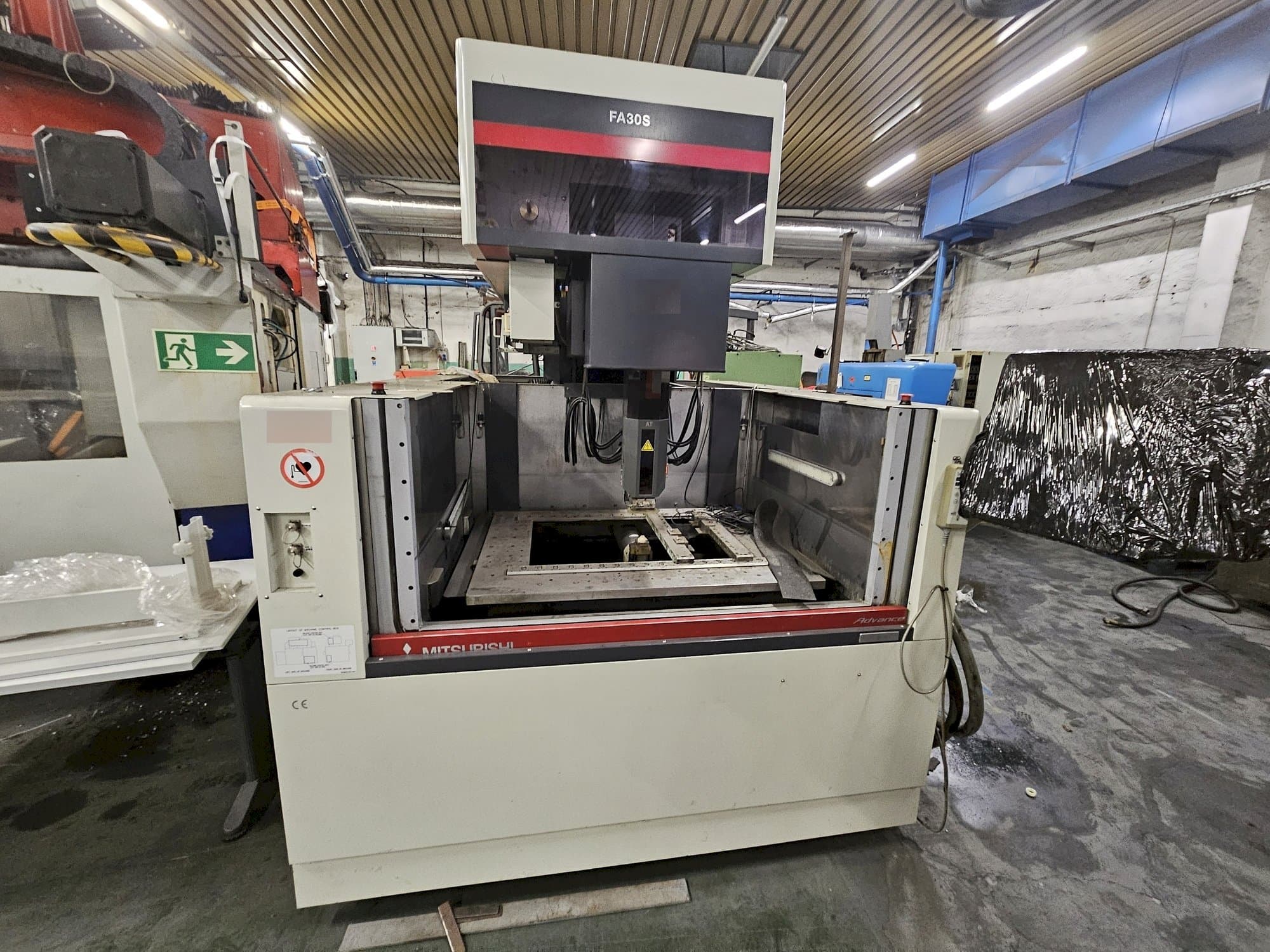 Front view of Mitsubishi FA30VM  machine