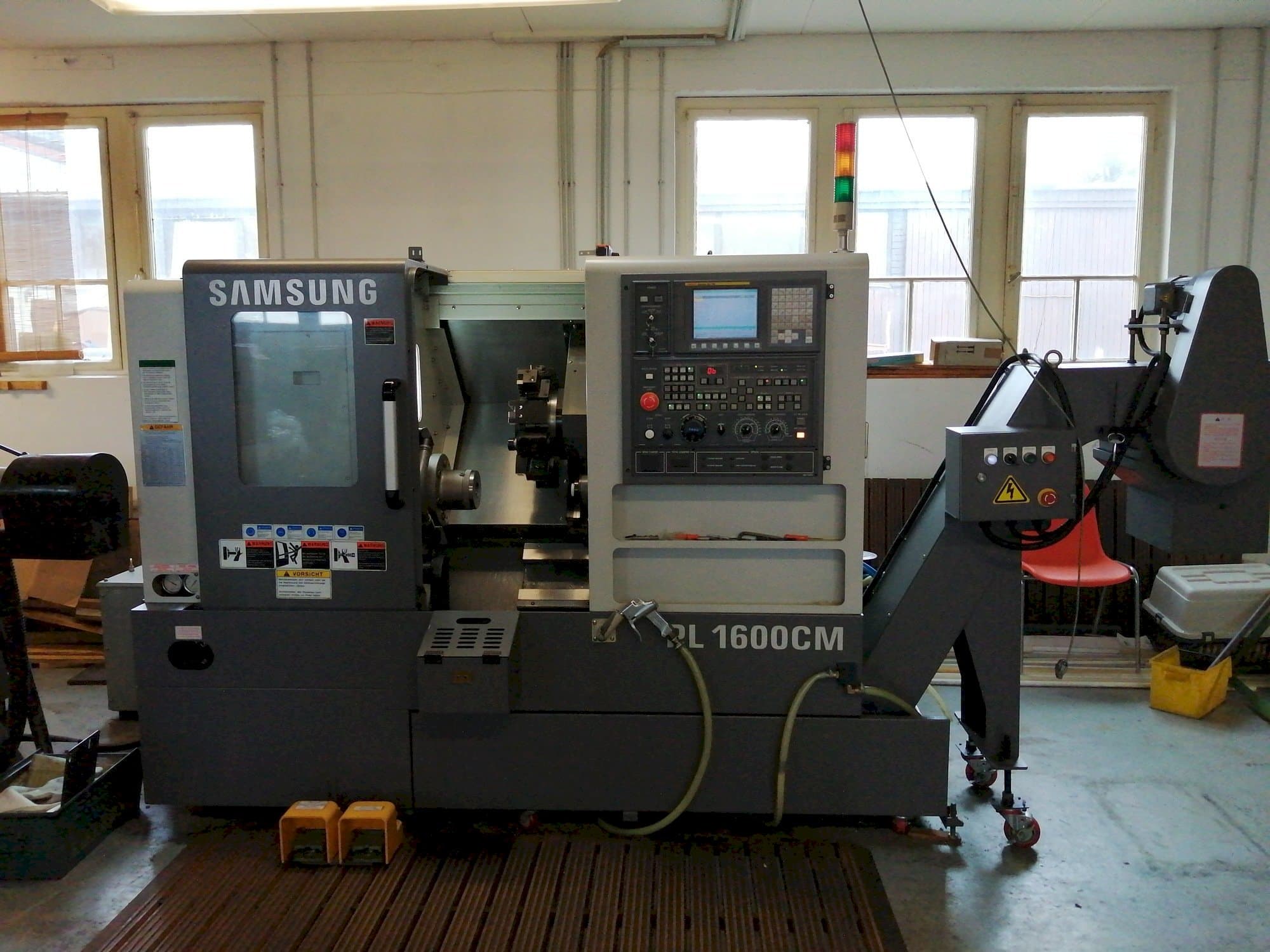 Front view of Samsung PL1600CM machine