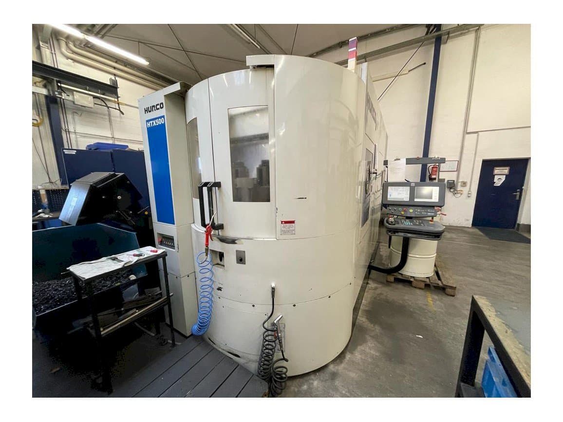 Front view of Hurco HTX 500 machine
