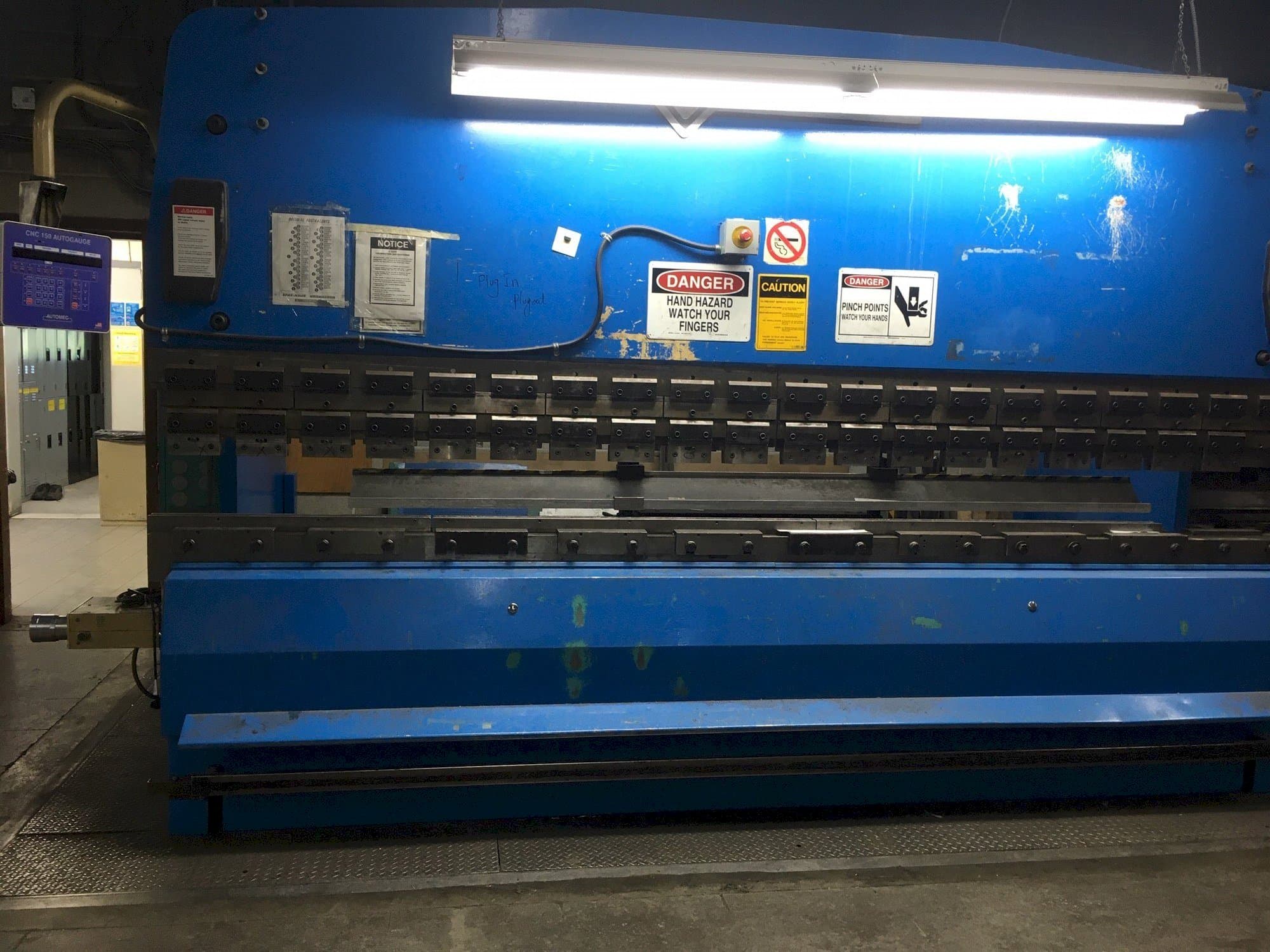 Front view of PROMECAM 204 machine