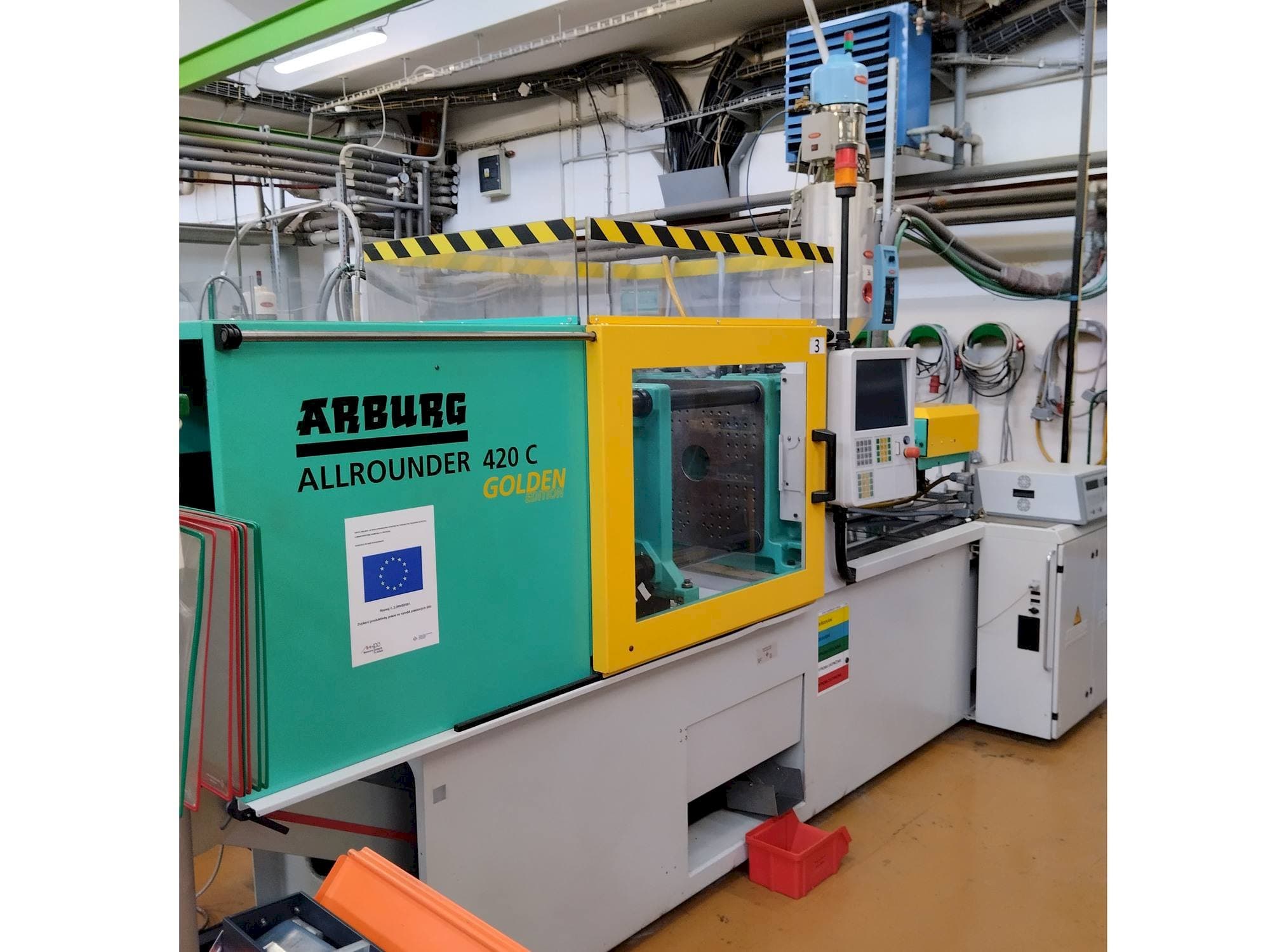 Front view of Arburg 420C 1000-290  machine