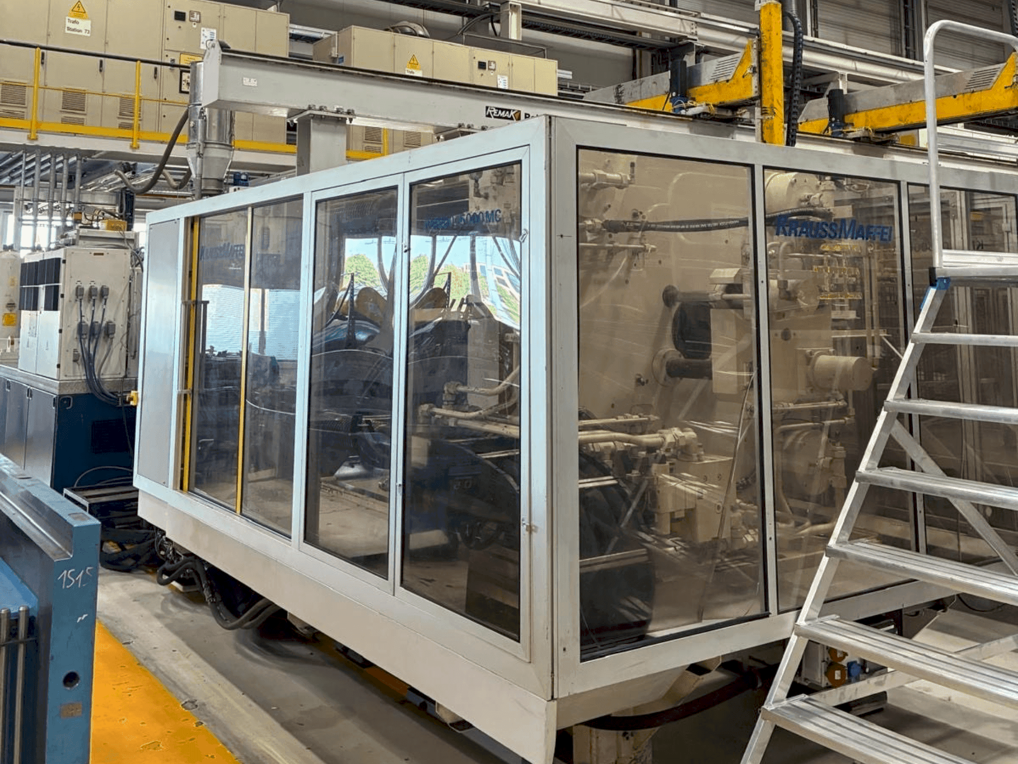 Front view of Krauss Maffei 800-5000MC4 machine