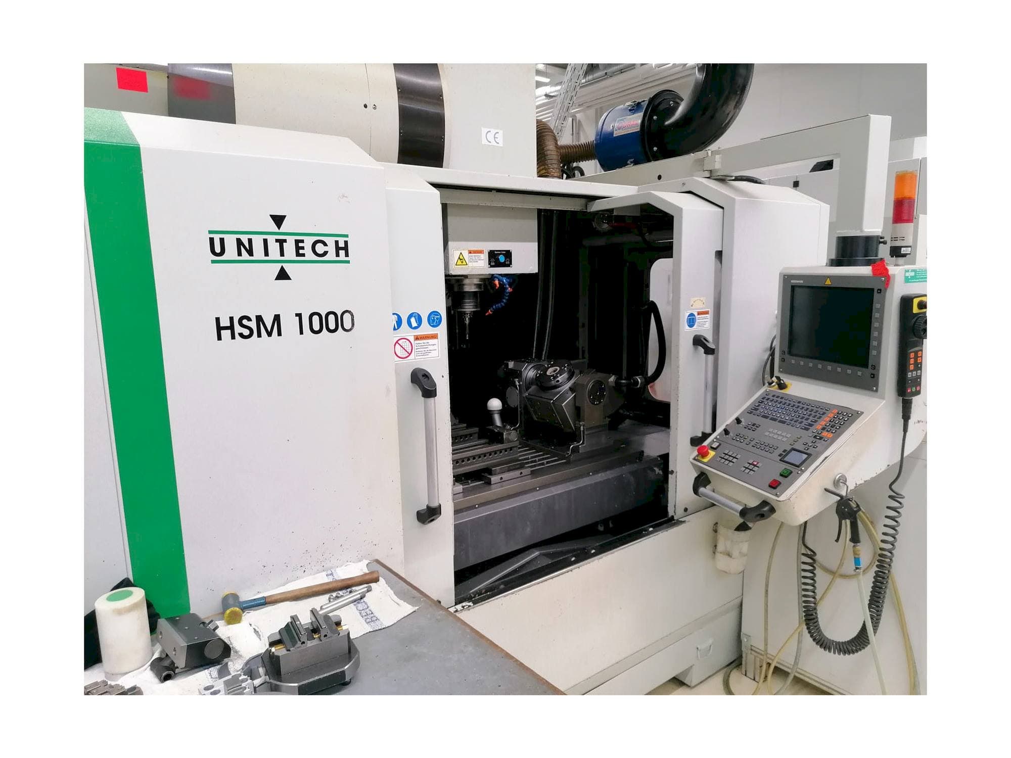Front view of UNITECH HSM1000 machine