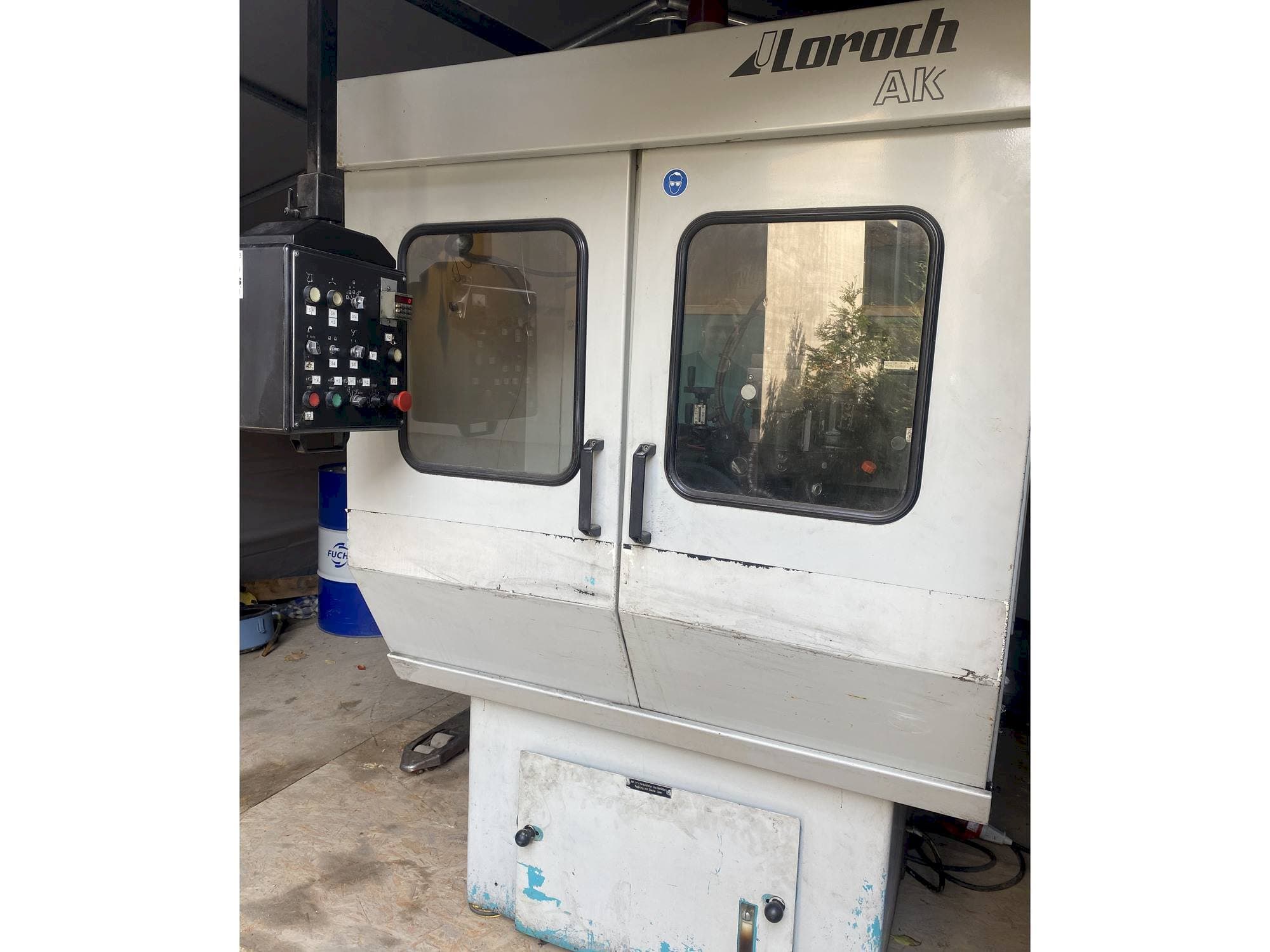 Front view of Loroch AK  machine