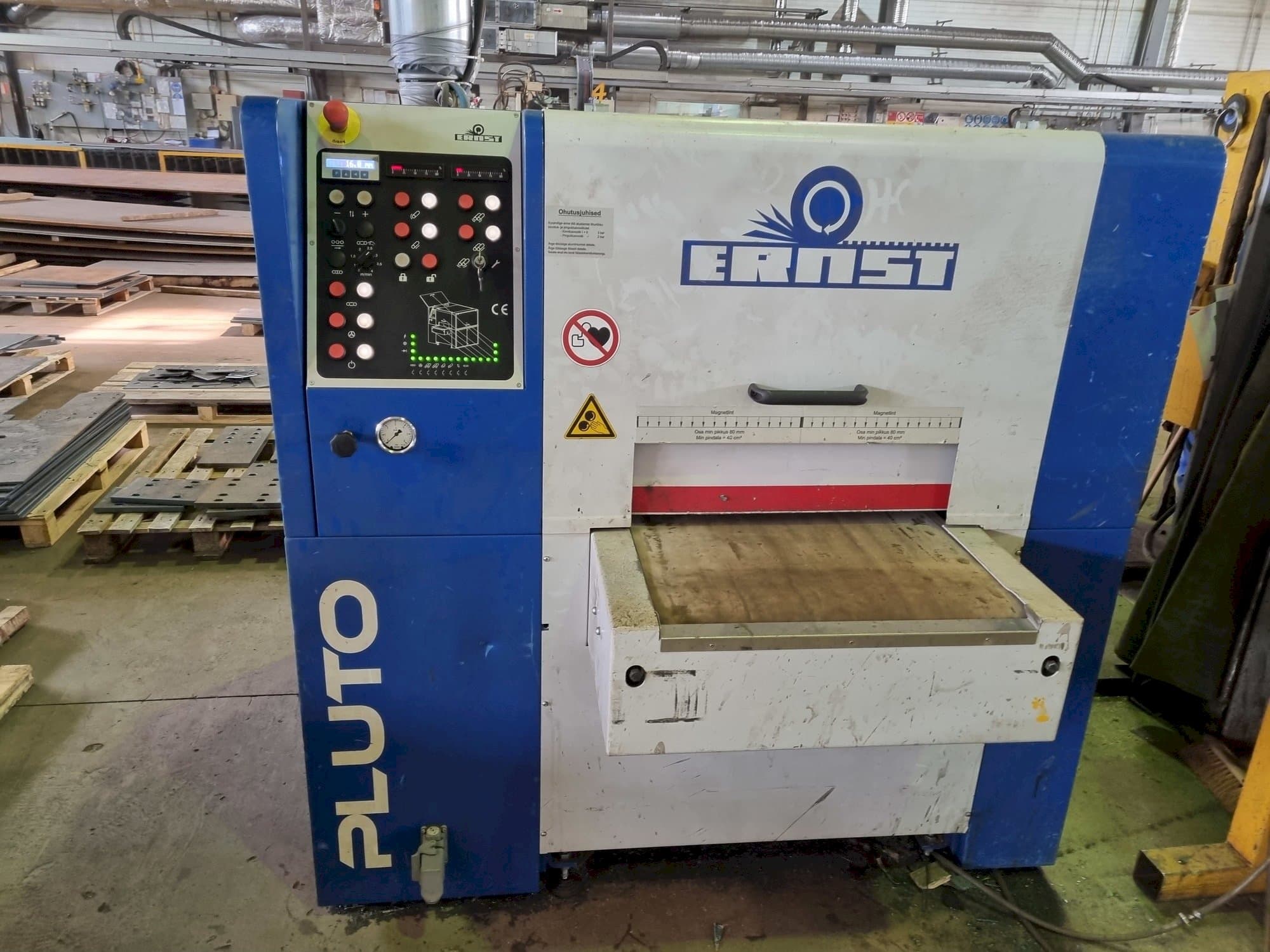 Front view of ERNST PLUTO ELL 600  machine