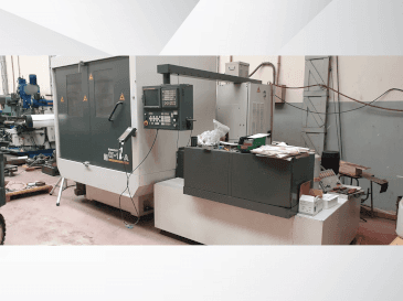 Front view of FANUC Aplha-1iA machine