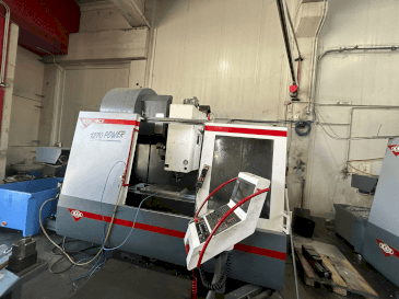 Front view of KOVOSVIT MAS MCV 1270 machine