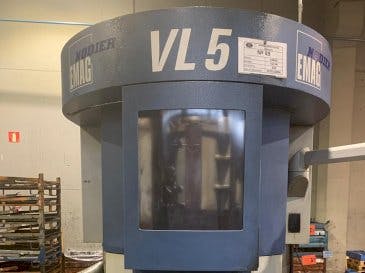 Front view of EMAG VL 5  machine