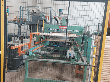 Front view of MAQUINARIA LDM VPS 2103 machine