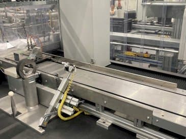 Front view of Mora Primus 7107 machine