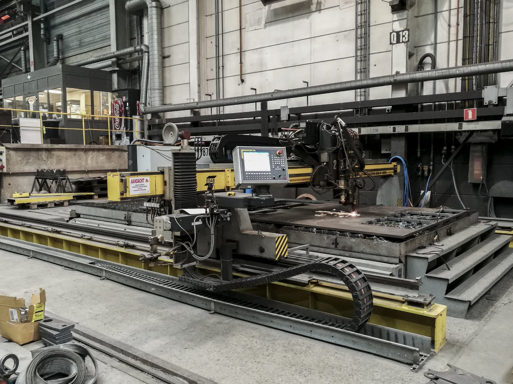 Right view of ESAB SUPRAREX SXE-P 4500 Machine