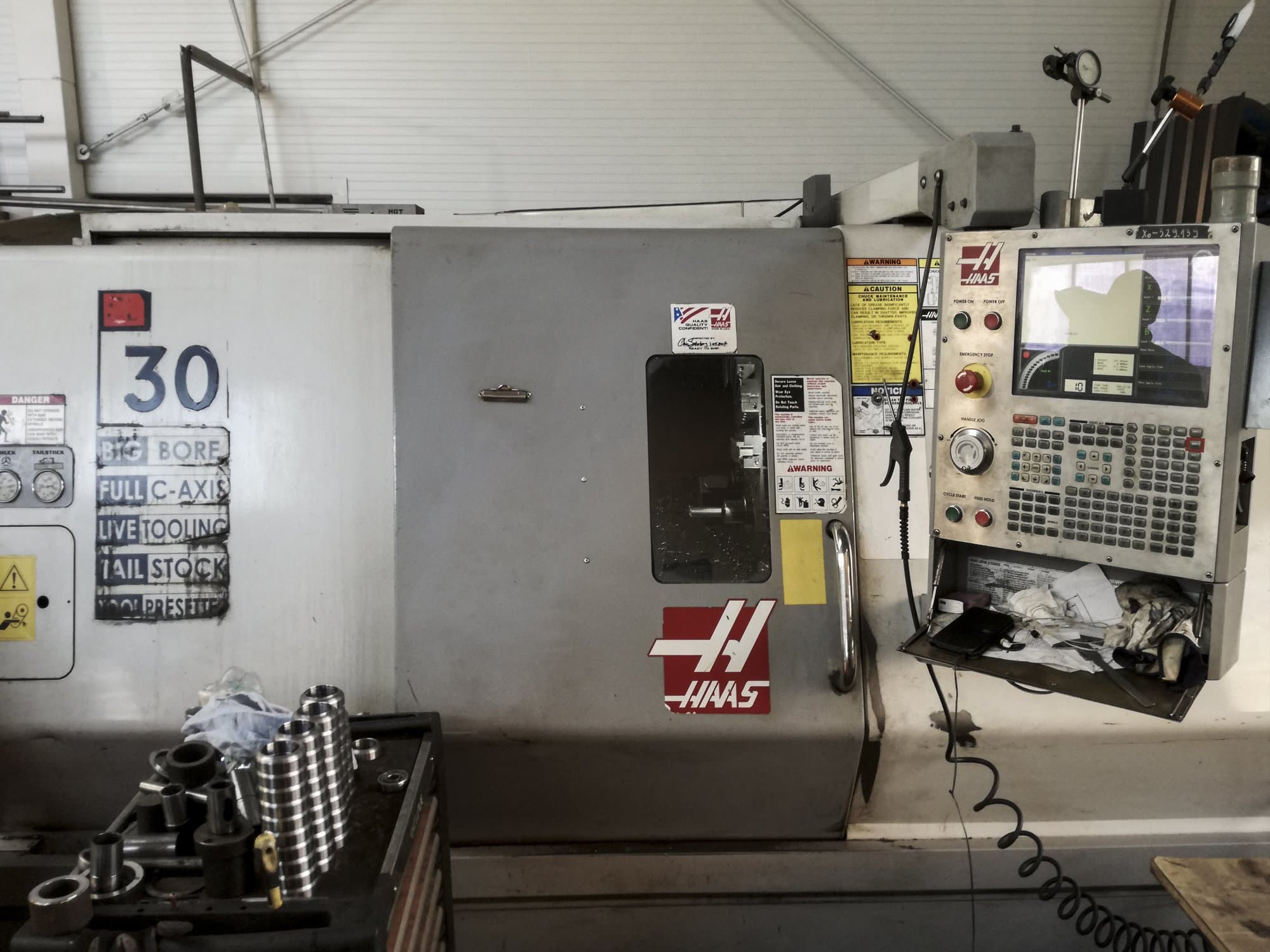 Front view of HAAS SL-30TBHE Machine