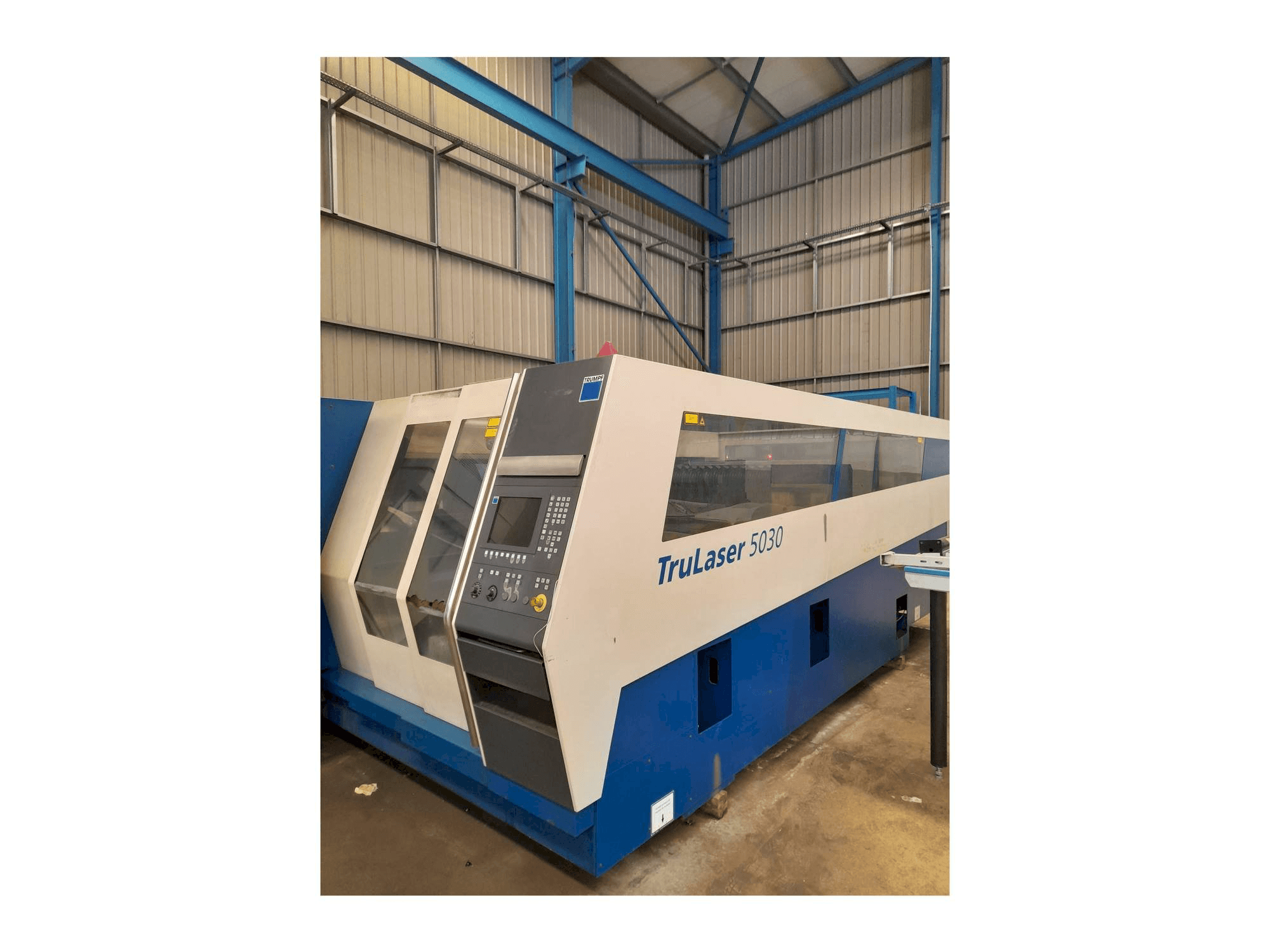 Front view of Trumpf Trulaser 5030 machine
