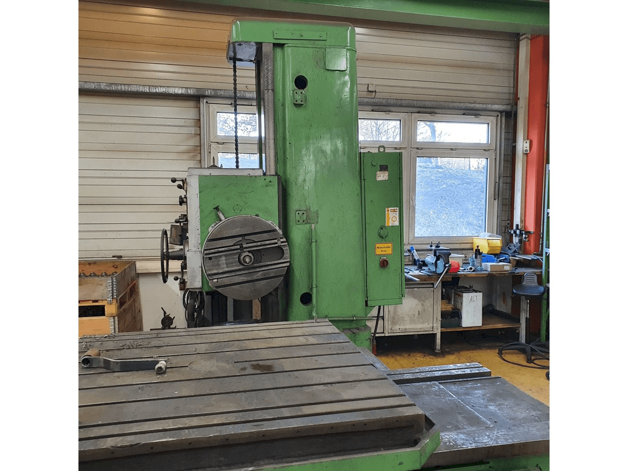 Front view of TOS Bohrwerk W 100 machine