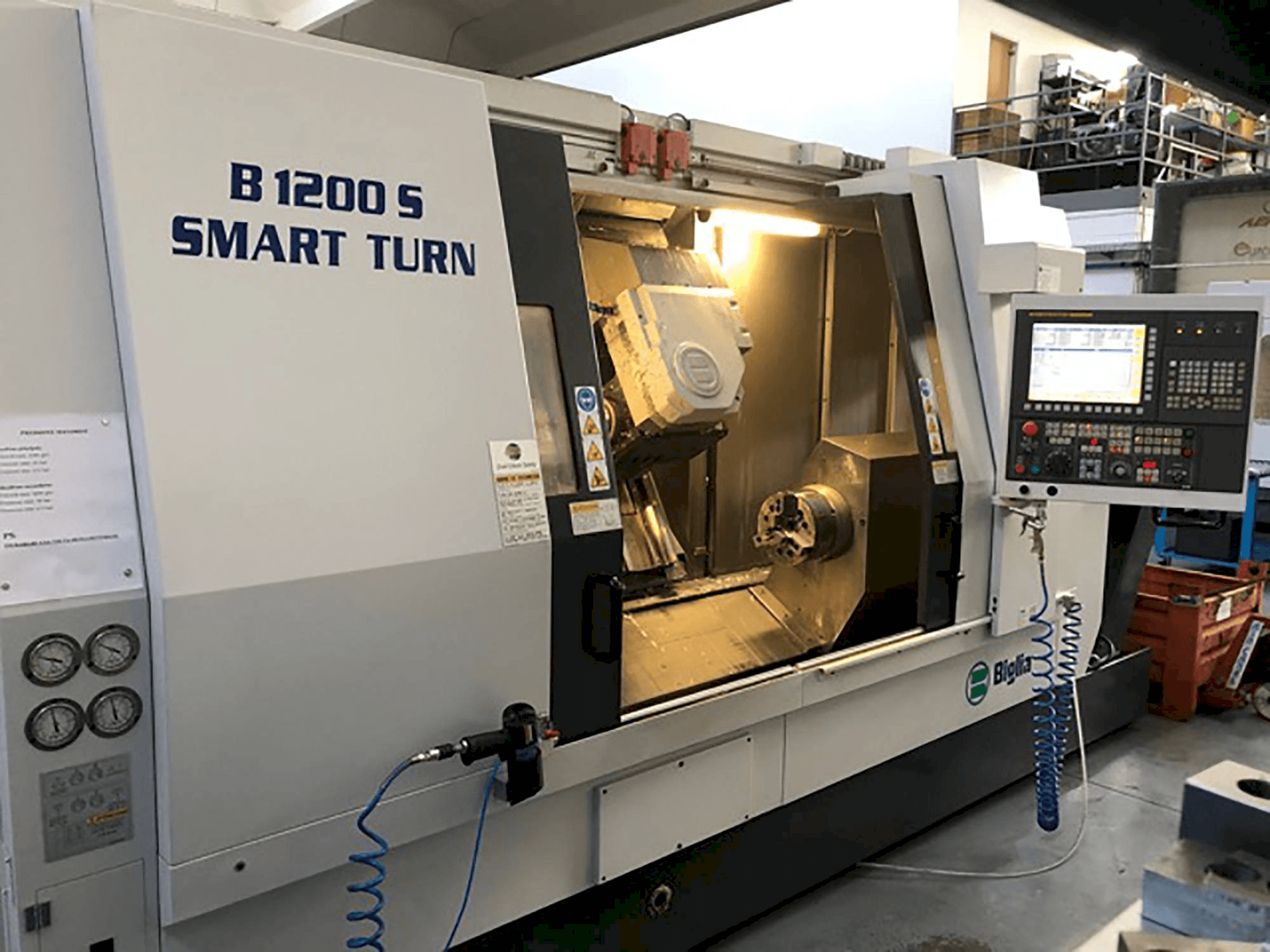 Front view of Biglia Smart S machine