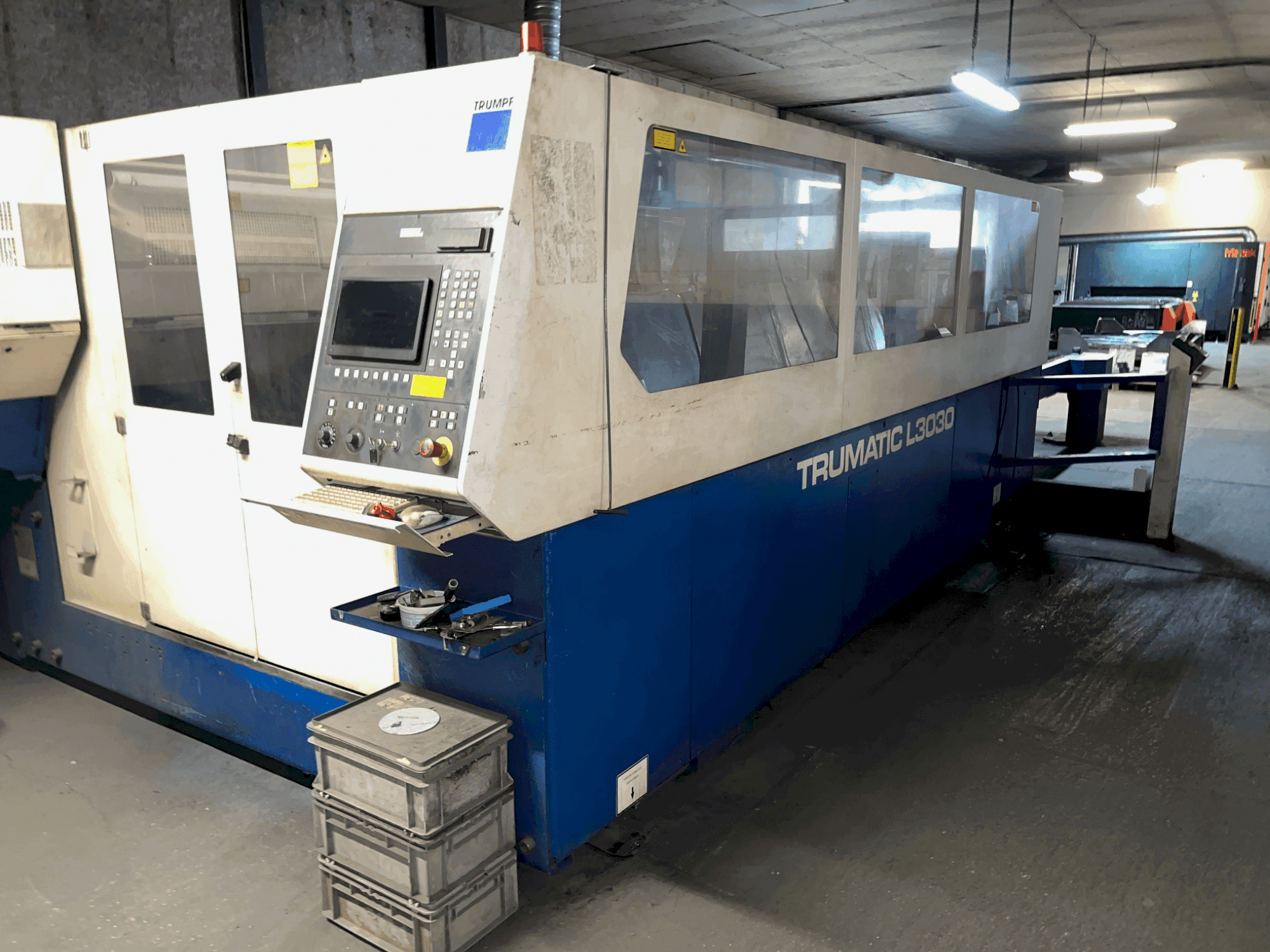 Front view of TRUMPF TRUMATIC L3030 machine