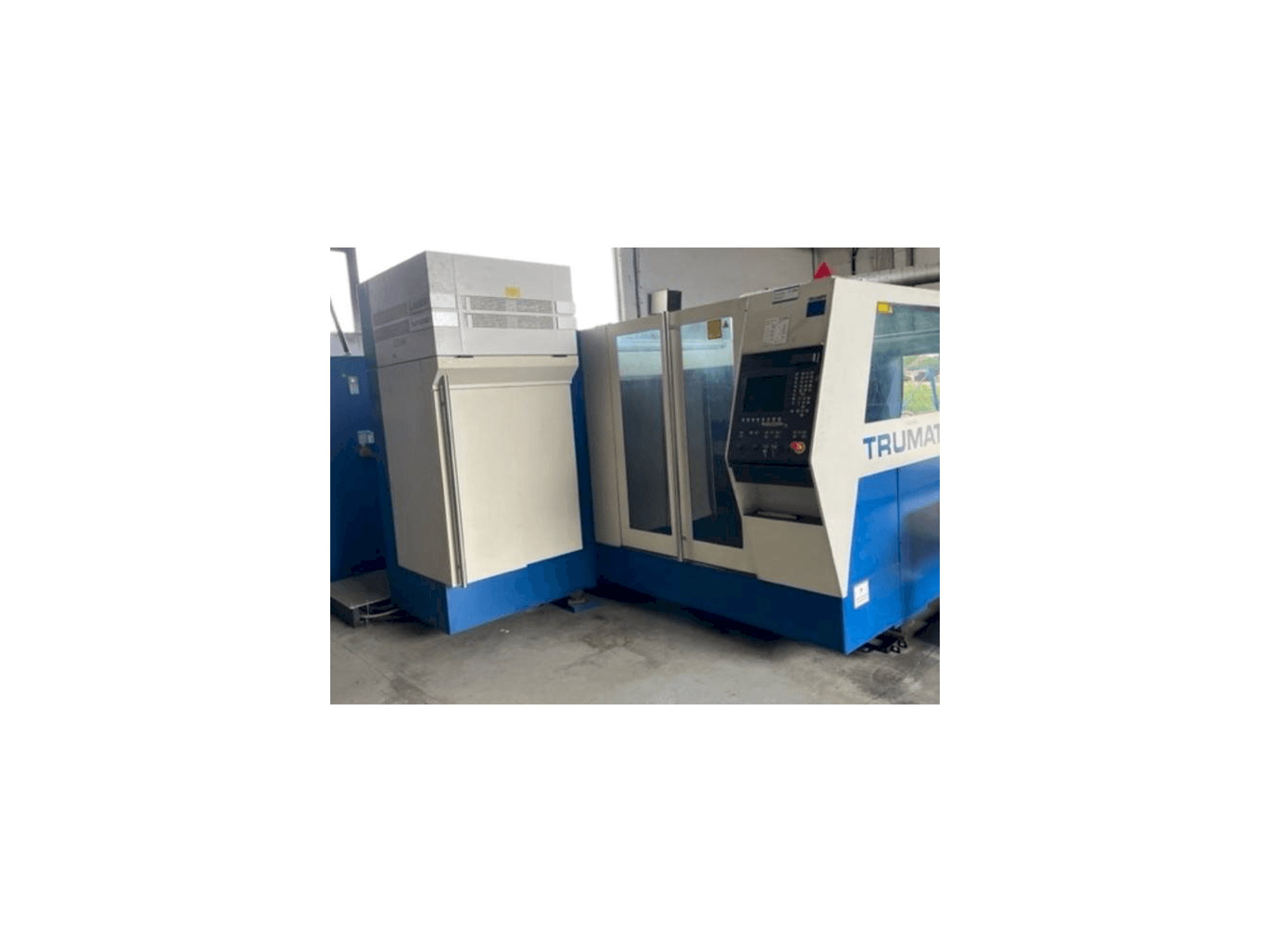 Front view of TRUMPF Trumatic L3050 machine