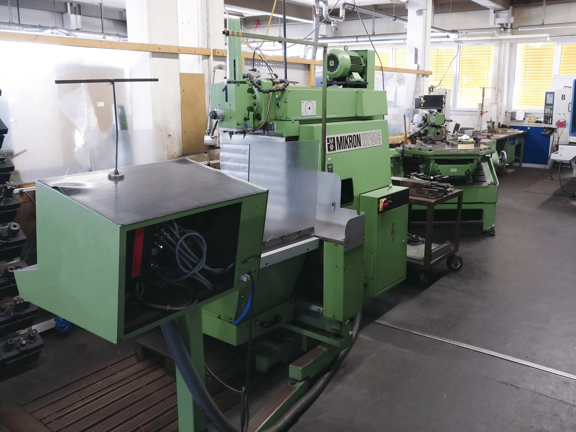 Left view 1 of MIKRON WF 51C/150 machine