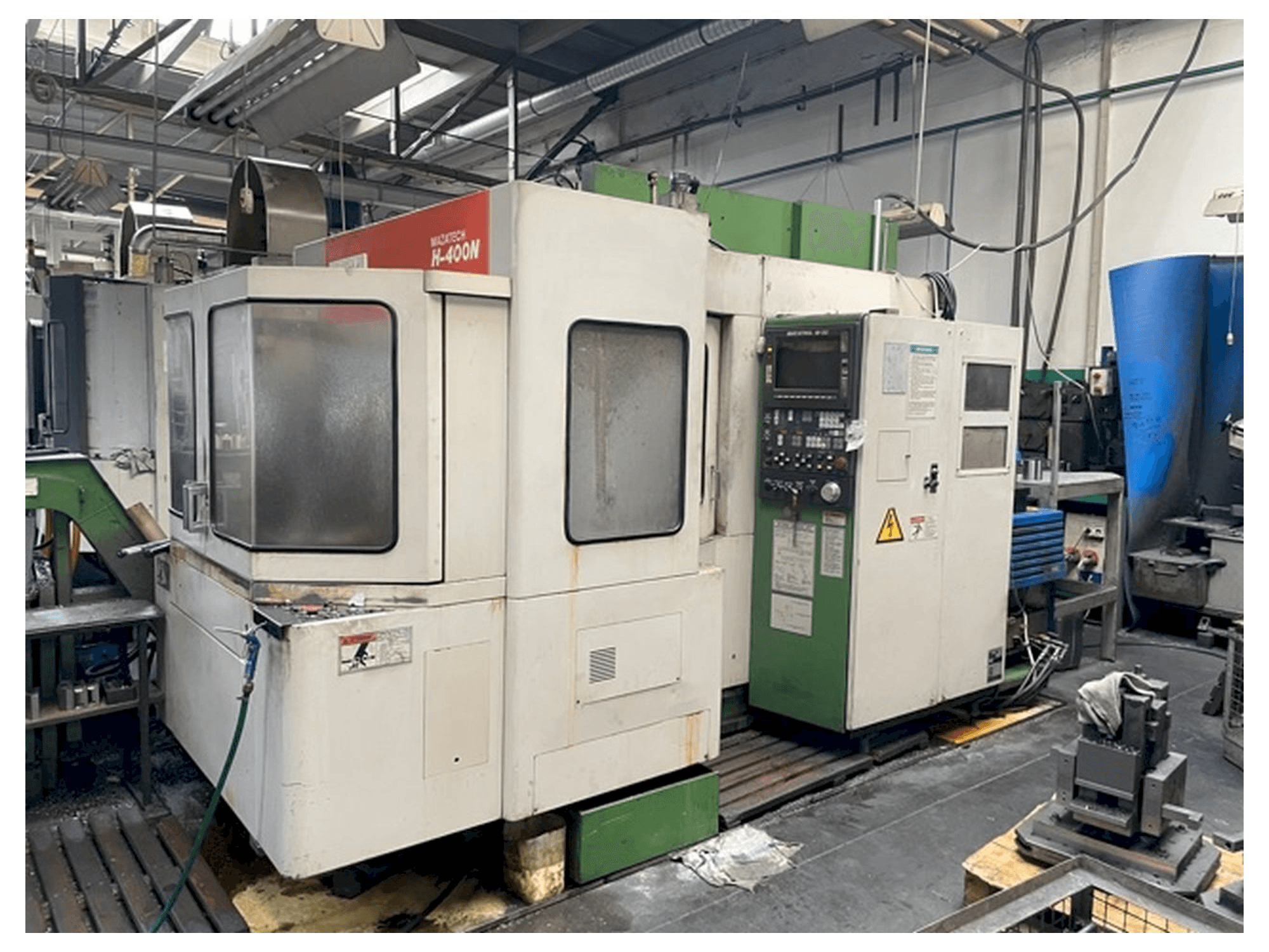 Front view of Mazak H-400N machine