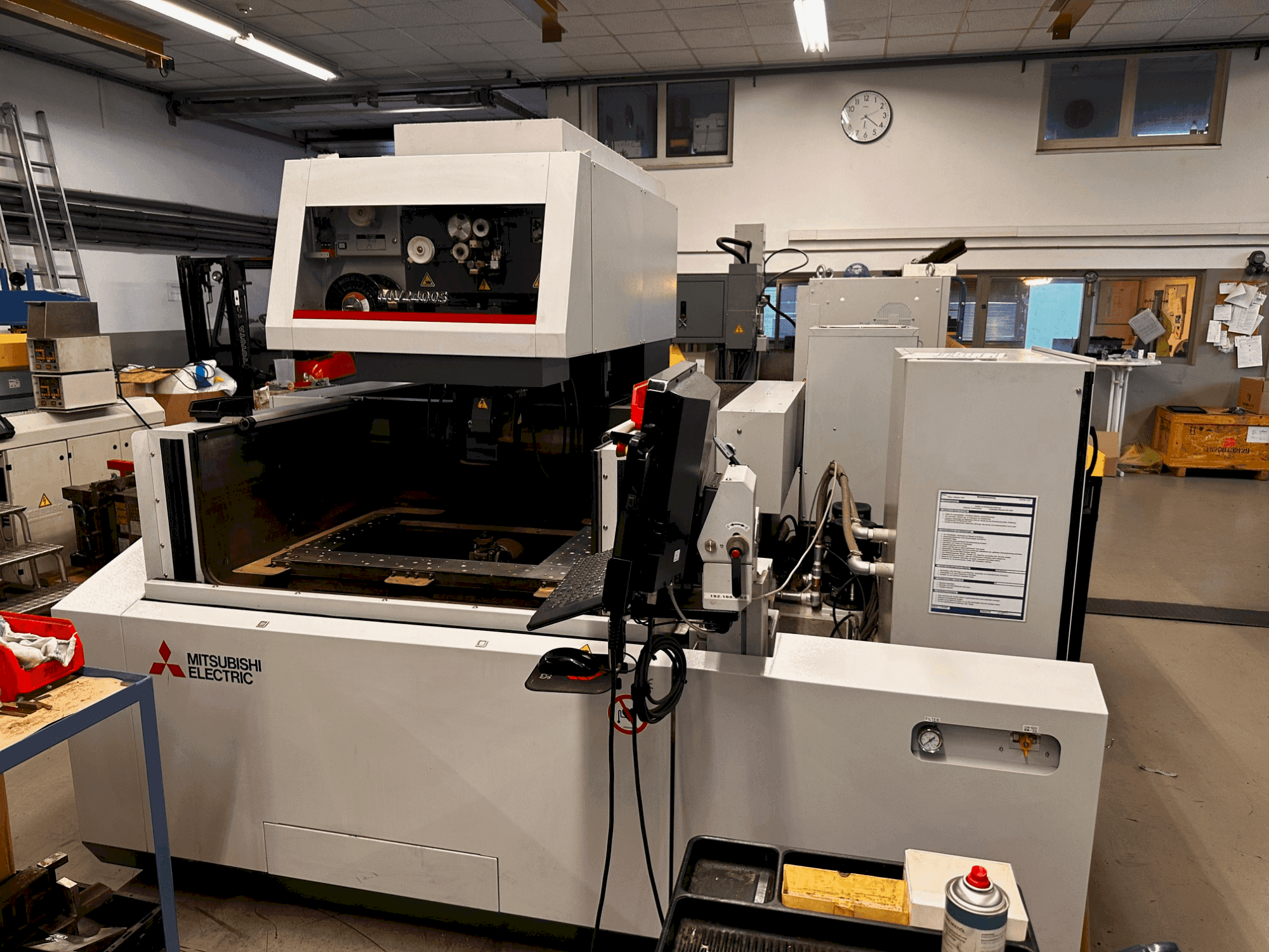 Front view of Mitsubishi MV2400S machine