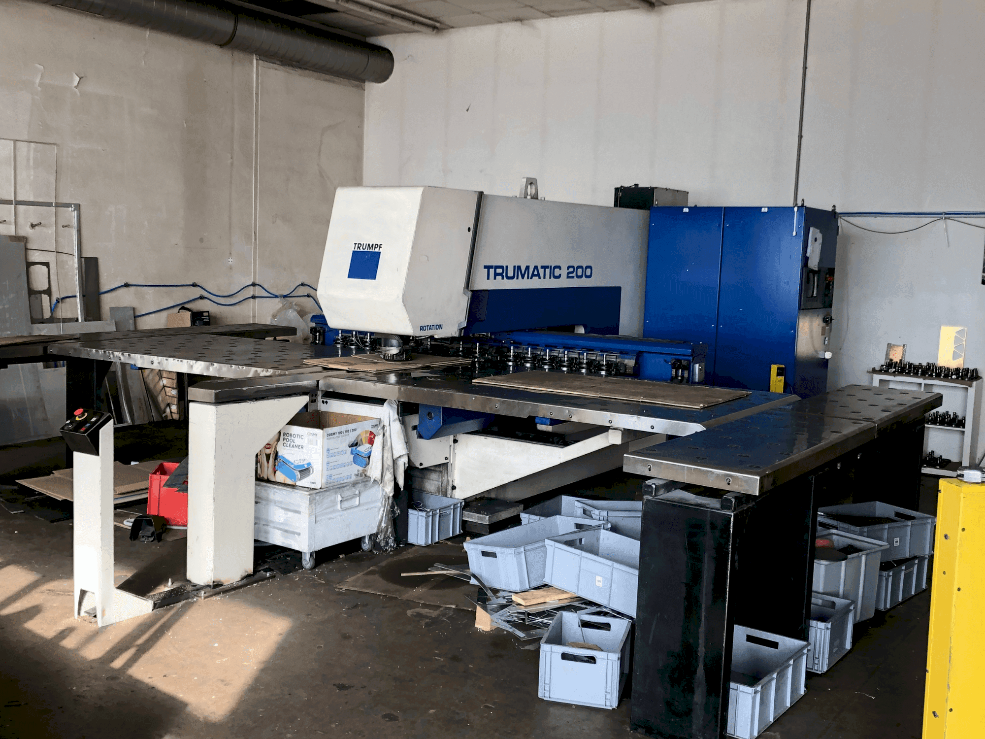 Front view of TRUMPF Trumatic TC200R machine