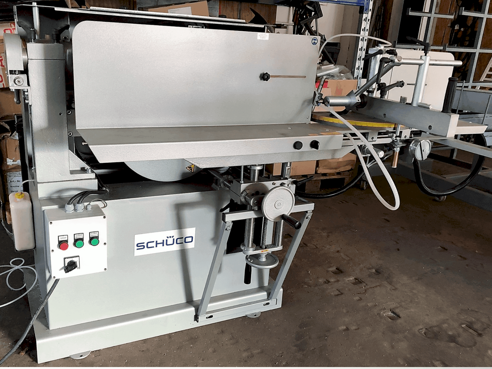 Front view of SCHÜCO AS 450 machine